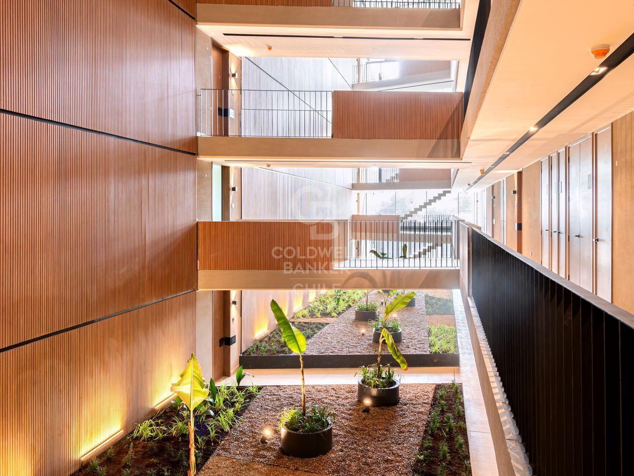 Vitacura, Chile, 3 Bedrooms Bedrooms, ,3 BathroomsBathrooms,Residential,For Sale,1818450