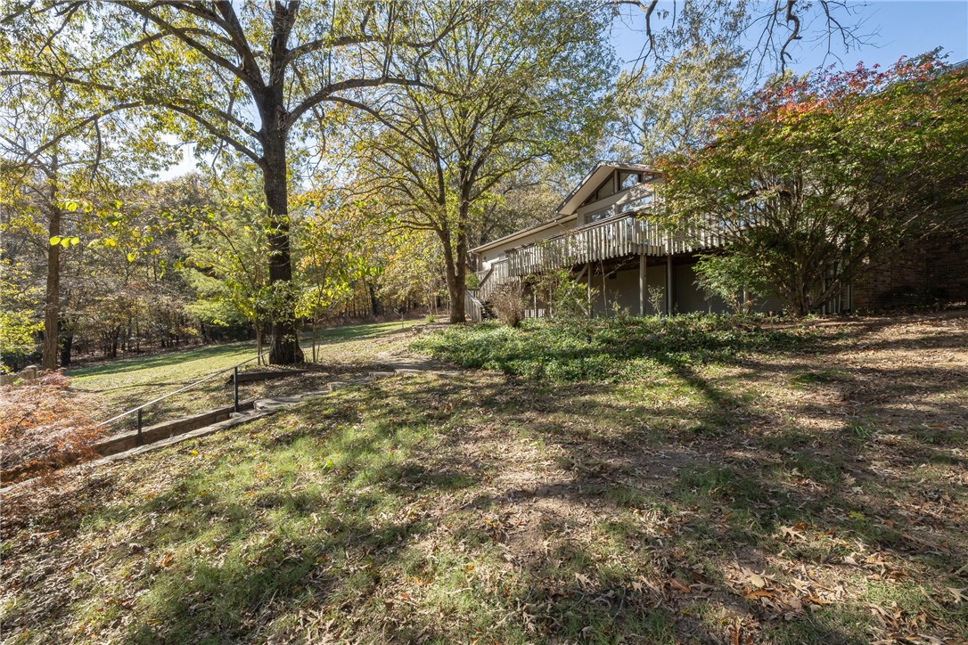 Fayetteville, Arkansas, 72703, United States, 3 Bedrooms Bedrooms, ,3 BathroomsBathrooms,Residential,For Sale,1989133