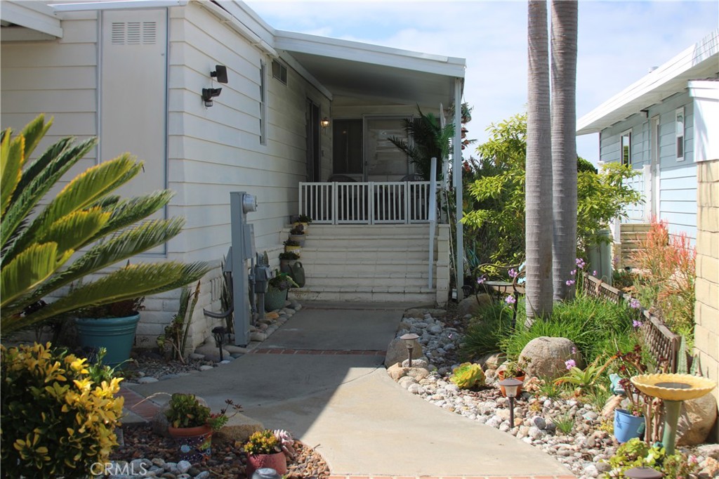 San Clemente, California, 92673, United States, 2 Bedrooms Bedrooms, ,2 BathroomsBathrooms,Residential,For Sale,1827516