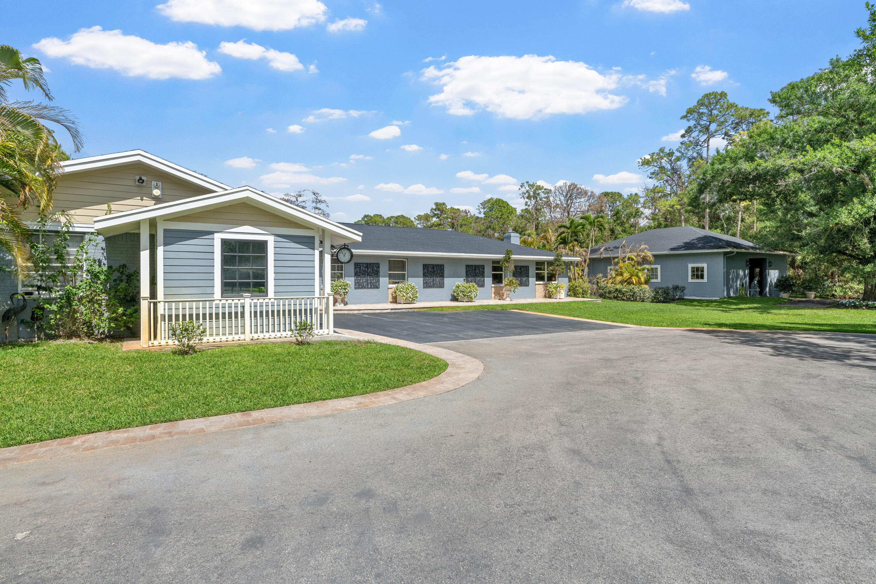  15161 Collecting Canal Road - 物件實景