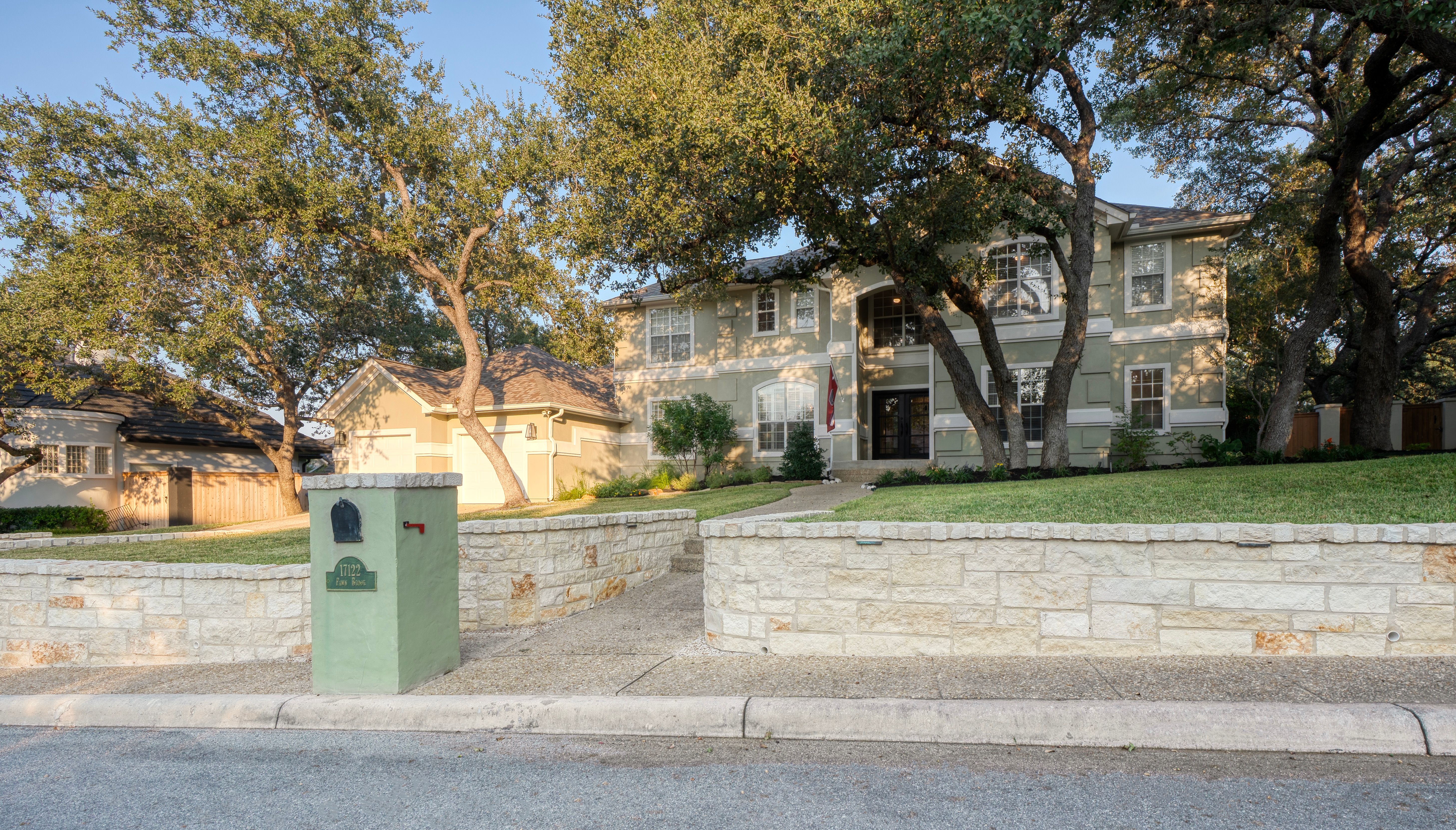  Rare Deerfield Gem with Main-Level Primary & Guest Suites - 物件實景