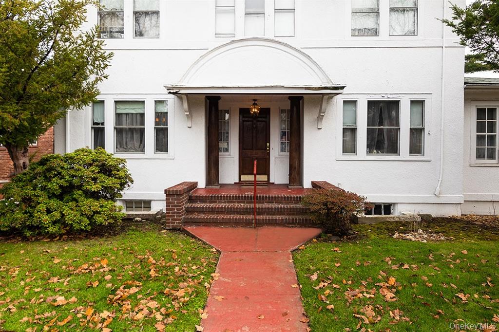 Beechhurst, New York, 11357, United States, 4 Bedrooms Bedrooms, ,1 BathroomBathrooms,Residential,For Sale,1973766