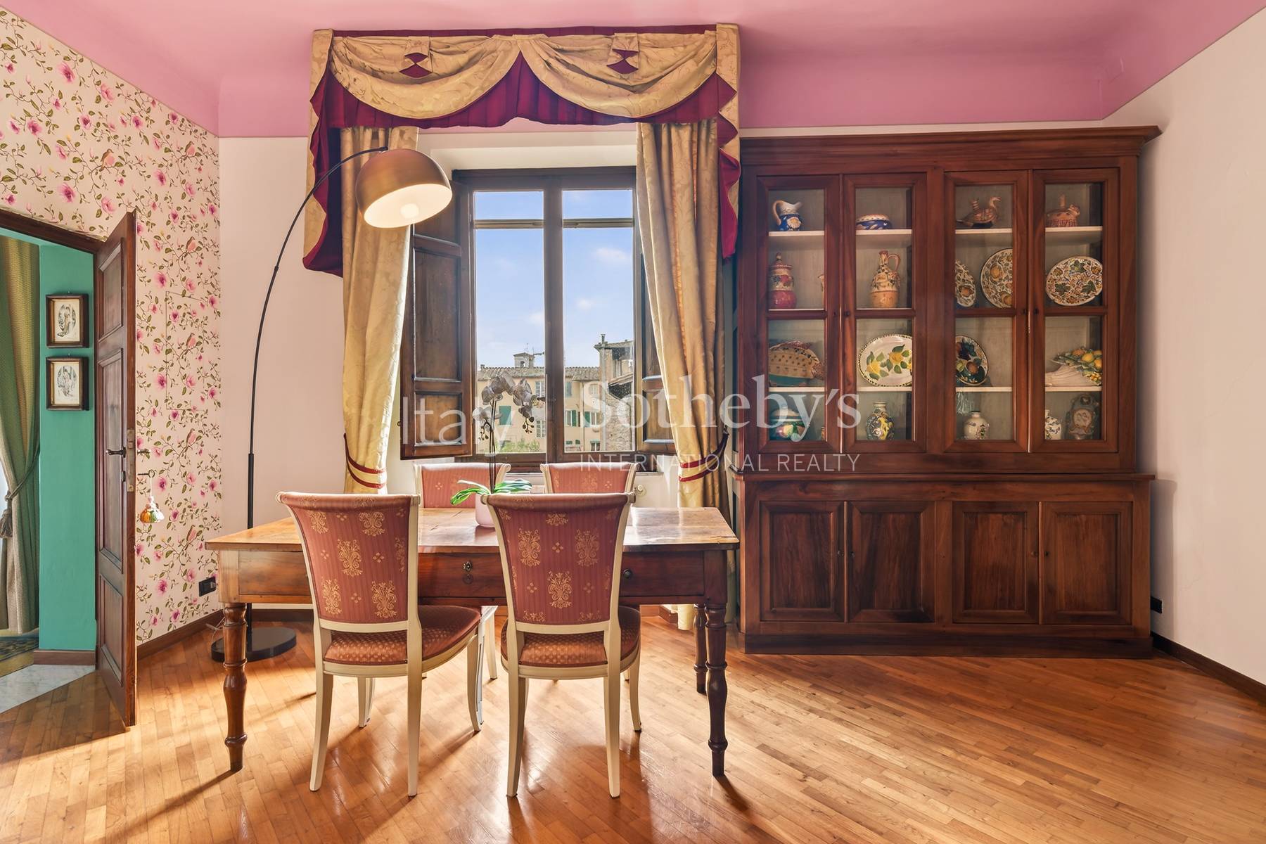  Charming residence with frescoes in the heart of Lucca - 物件實景