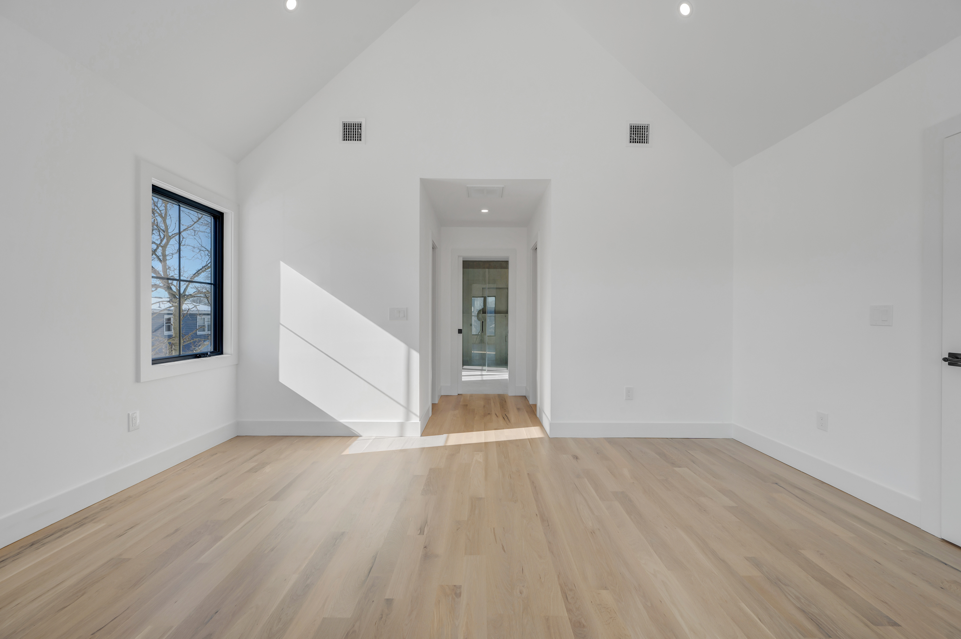  38 Pond Lane, Levittown, NY, 11756 - 物件實景