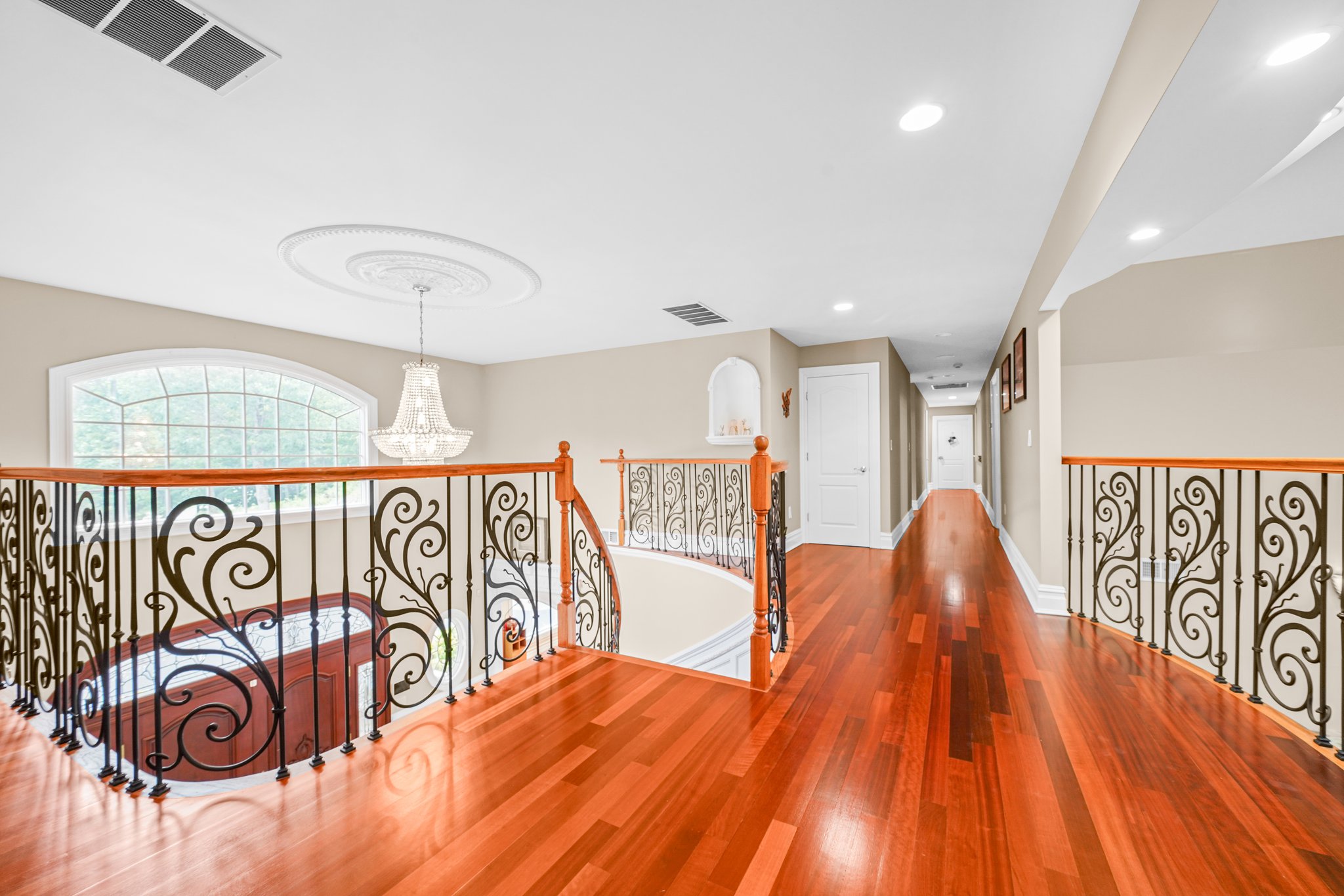 Kinnelon, New Jersey, 07405, United States, 6 Bedrooms Bedrooms, ,5 BathroomsBathrooms,Residential,For Sale,1983077