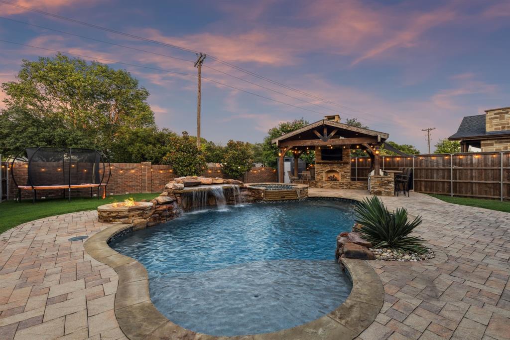 McKinney, Texas, 75071, United States, 4 Bedrooms Bedrooms, ,3 BathroomsBathrooms,Residential,For Sale,1911887