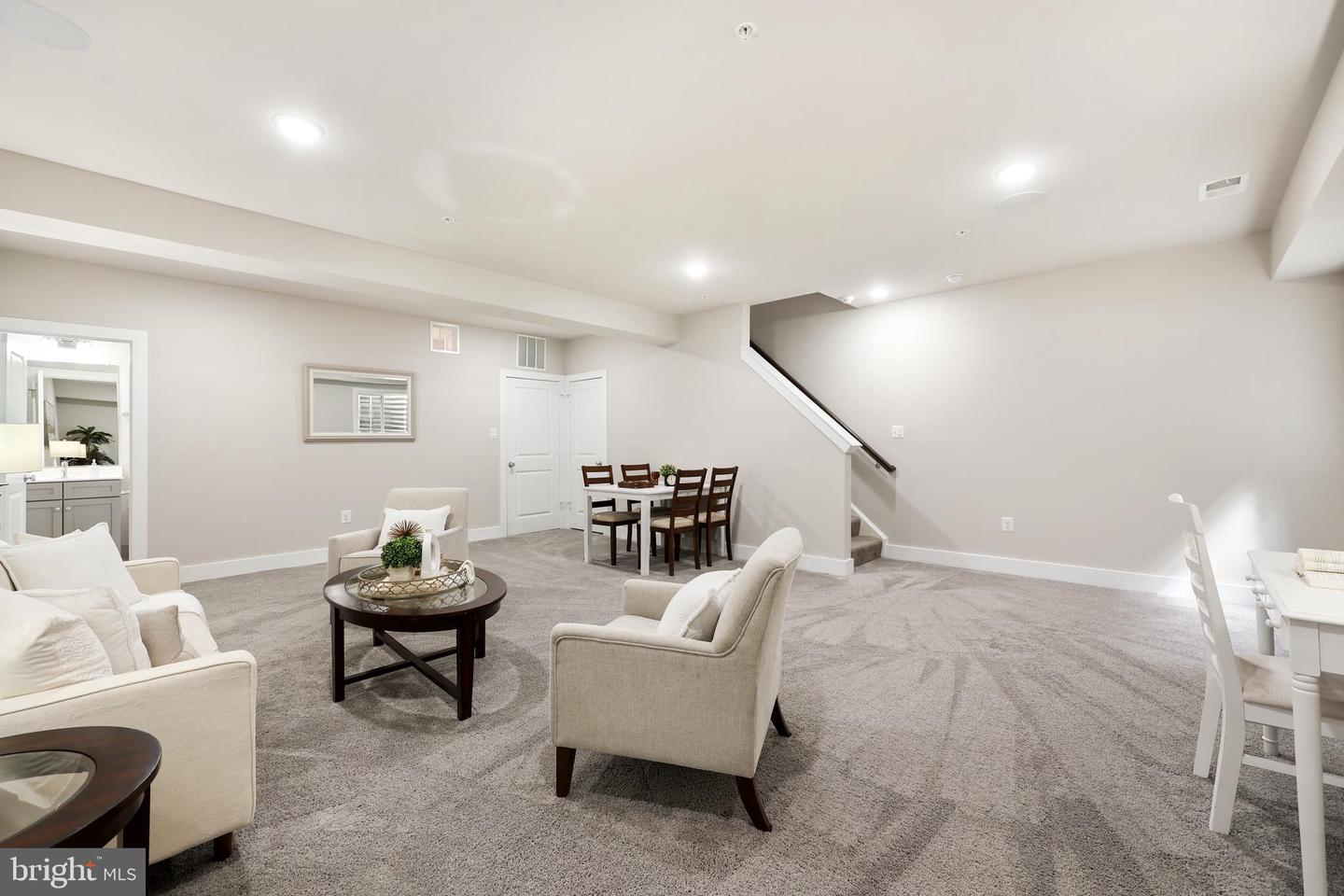 Arlington, Virginia, 22204, United States, 3 Bedrooms Bedrooms, ,4 BathroomsBathrooms,Residential,For Sale,1827823