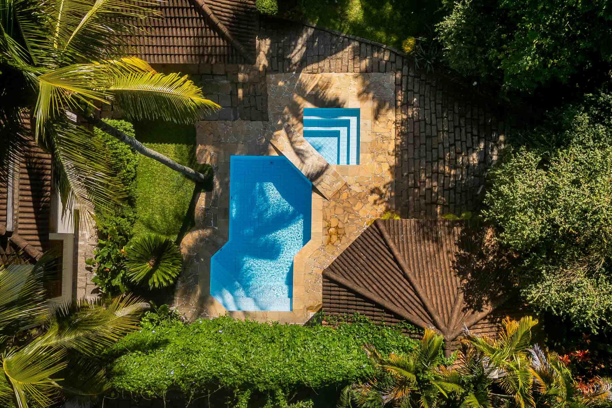 Residence with Pedra da Gávea views in a private condominium in Itanhangá - 物件實景