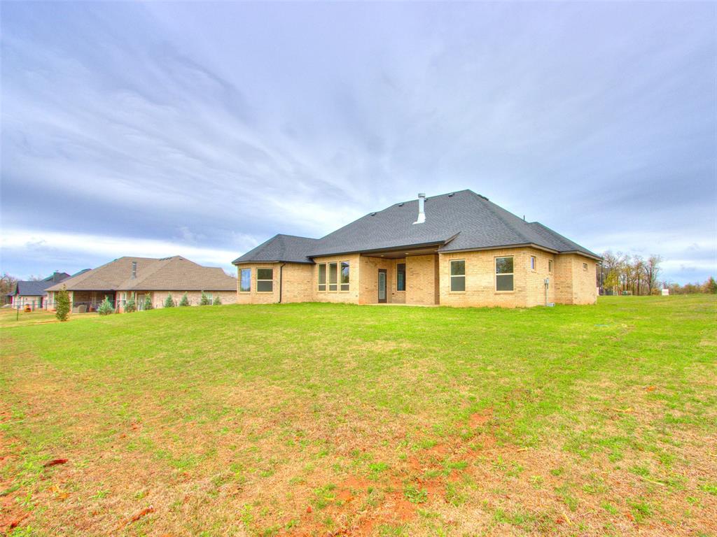 Arcadia, Oklahoma, 73007, United States, 3 Bedrooms Bedrooms, ,3 BathroomsBathrooms,Residential,For Sale,1878521