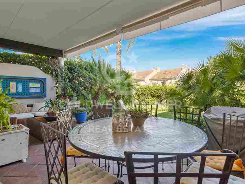 Estepona, Andalusia, ES, 4 Bedrooms Bedrooms, ,3 BathroomsBathrooms,Residential,For Sale,1805530