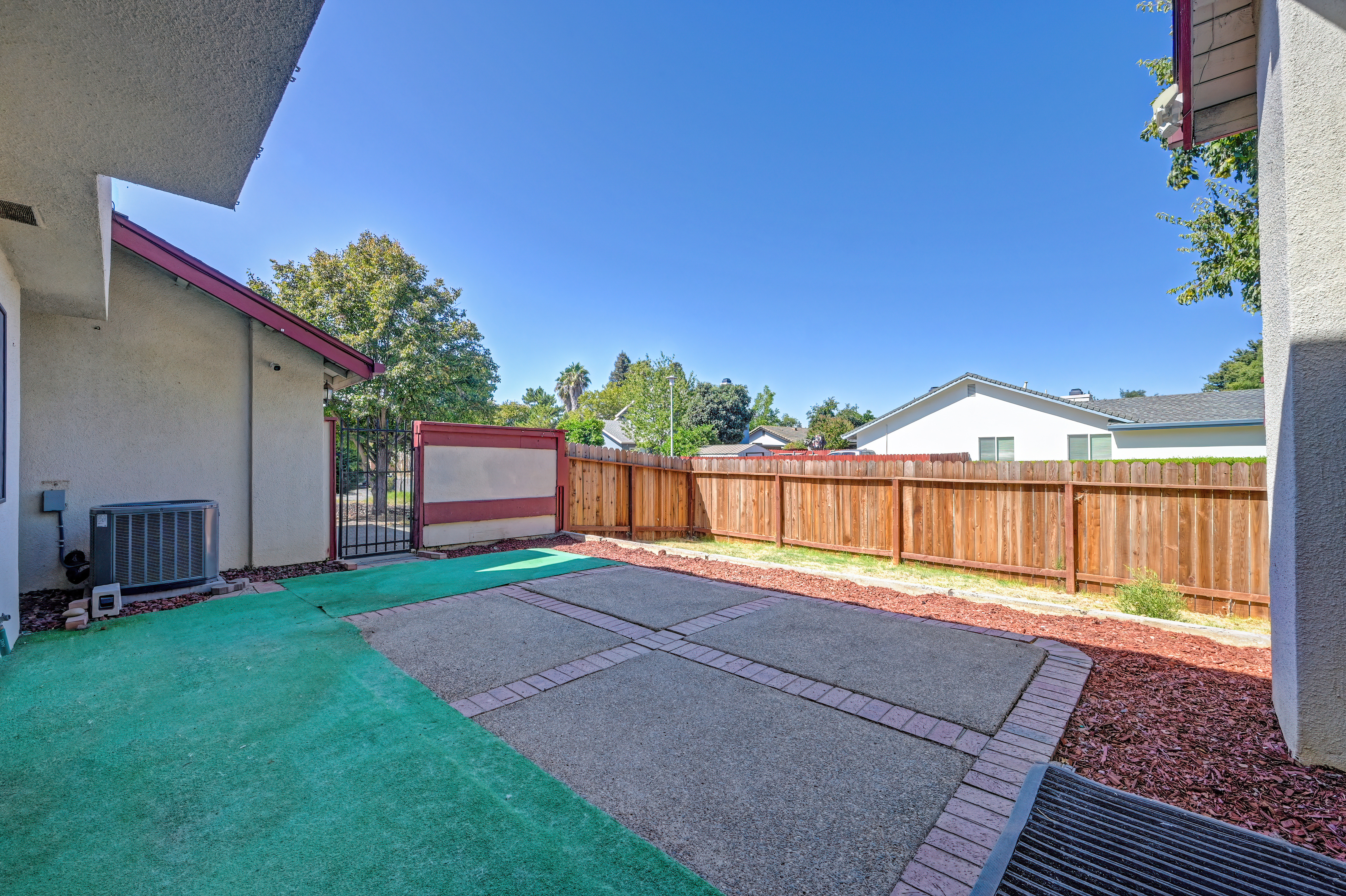  1 Pasture, Sacramento, CA, 95834 - 物件實景