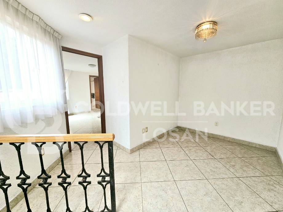 Naucalpan de Juárez, Estado de méxico, 53100, Mexico, 3 Bedrooms Bedrooms, ,4 BathroomsBathrooms,Residential,For Sale,1687508