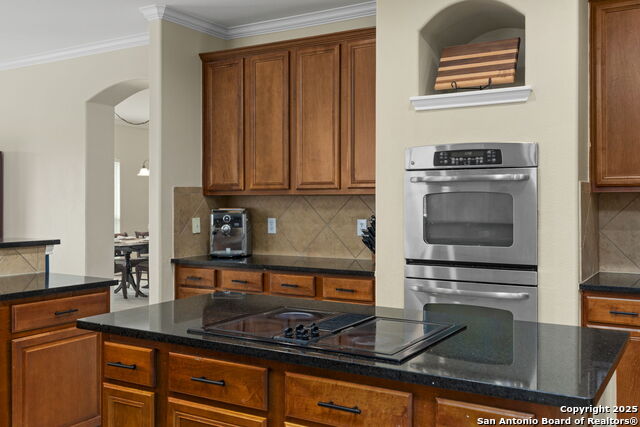 Helotes, Texas, 78023, United States, 4 Bedrooms Bedrooms, ,4 BathroomsBathrooms,Residential,For Sale,1950840
