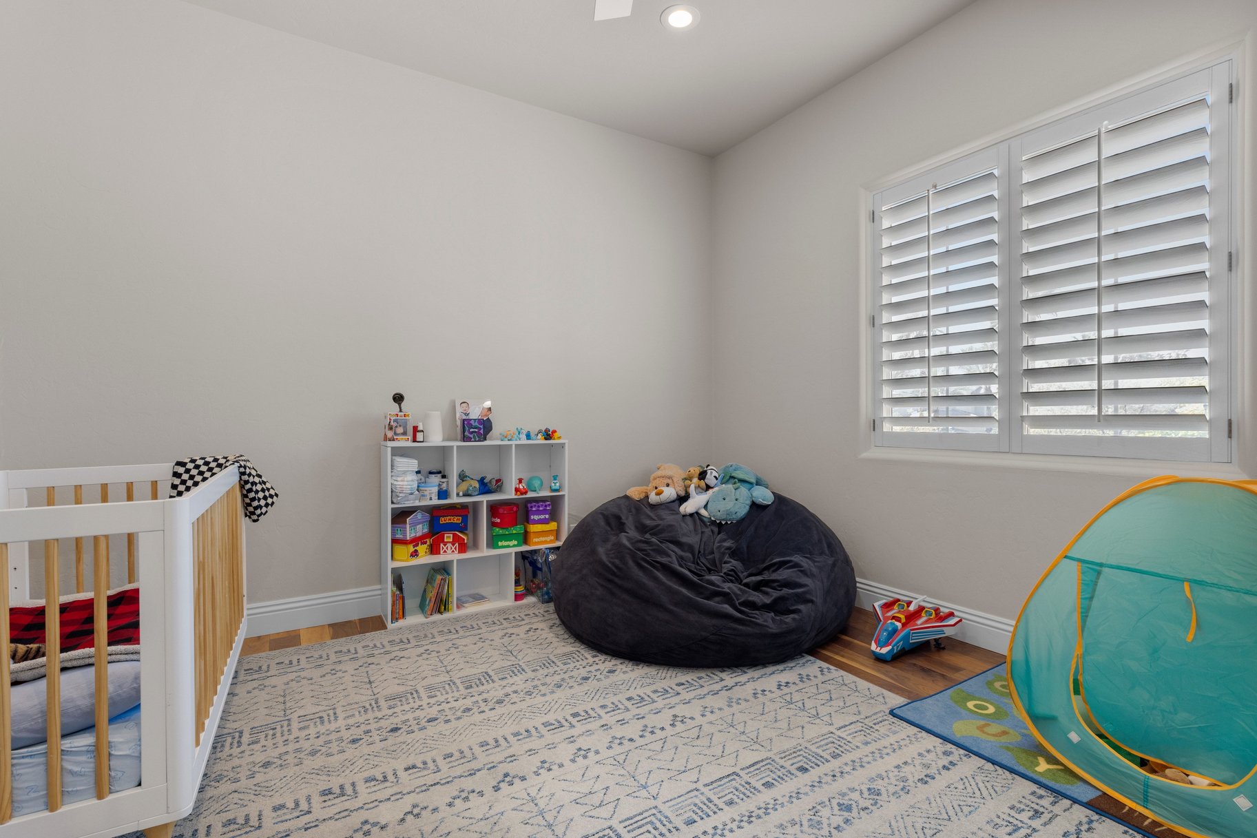  New to Market - 物件實景