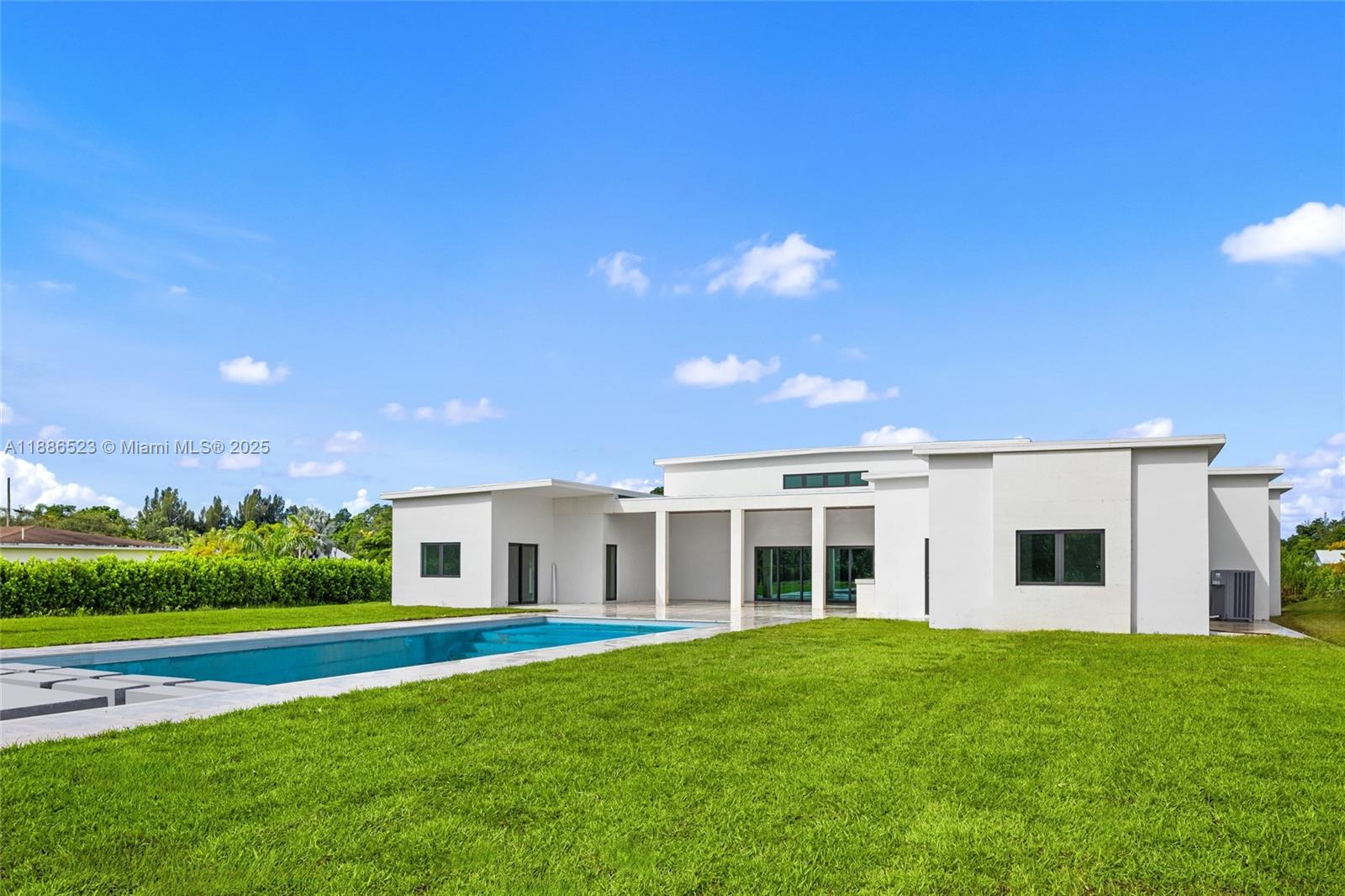 Southwest Ranches, Florida, 33331, United States, 6 Bedrooms Bedrooms, ,9 BathroomsBathrooms,Residential,For Sale,1955323