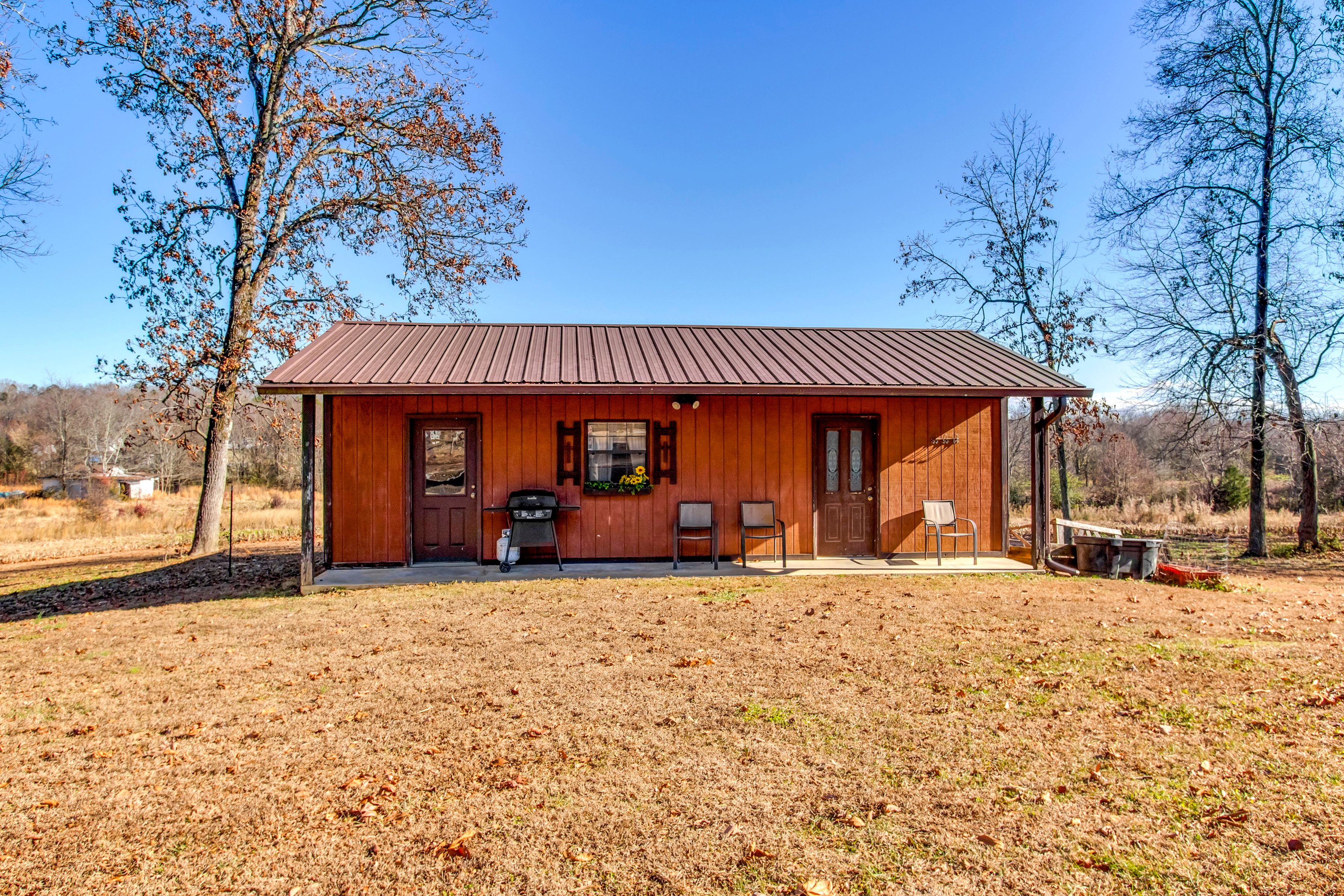 Loudon, Tennessee, 37774, United States, 3 Bedrooms Bedrooms, ,3 BathroomsBathrooms,Residential,For Sale,2011401