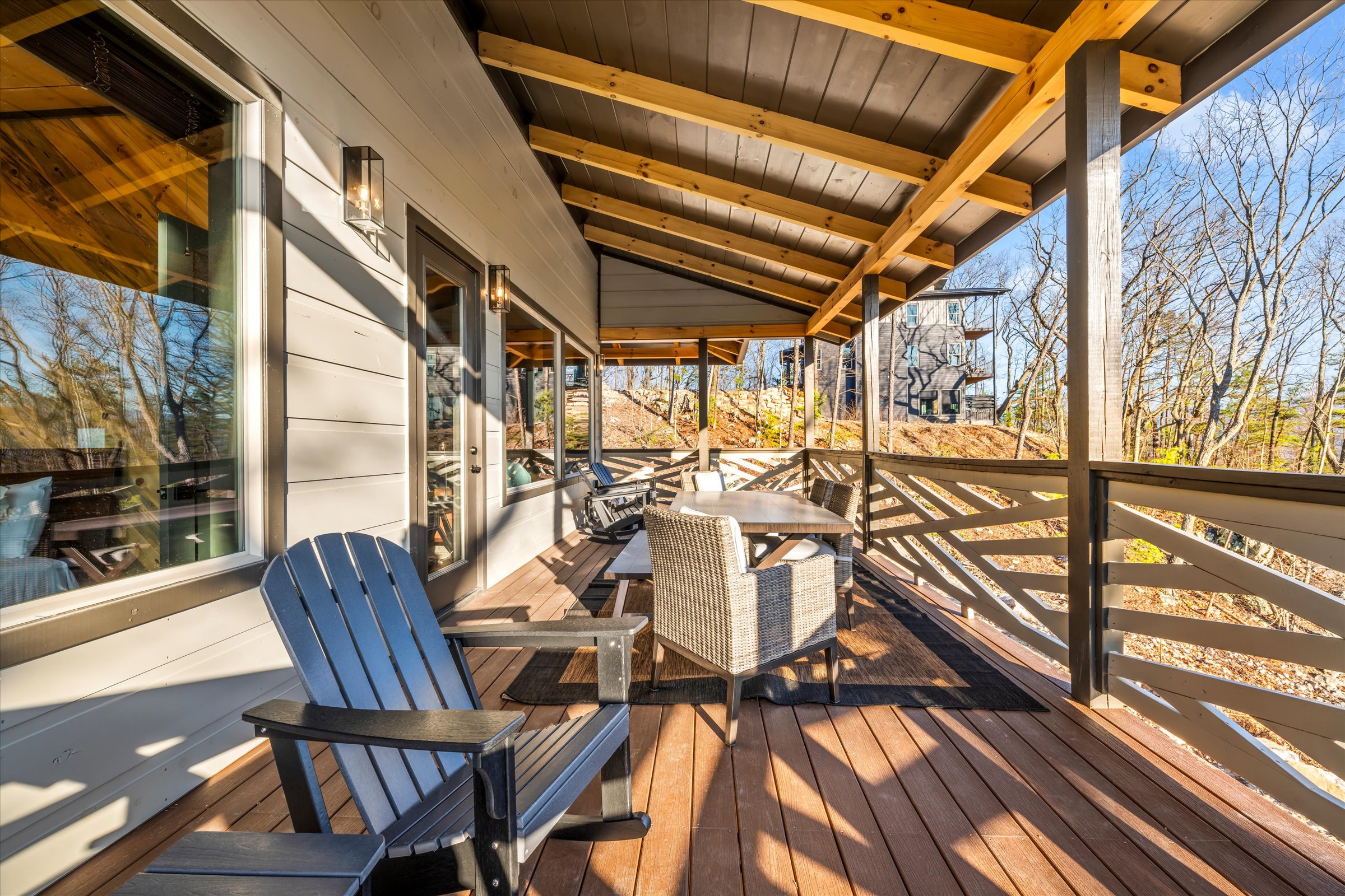 Sevierville, Tennessee, 37876, United States, 5 Bedrooms Bedrooms, ,6 BathroomsBathrooms,Residential,For Sale,1975935