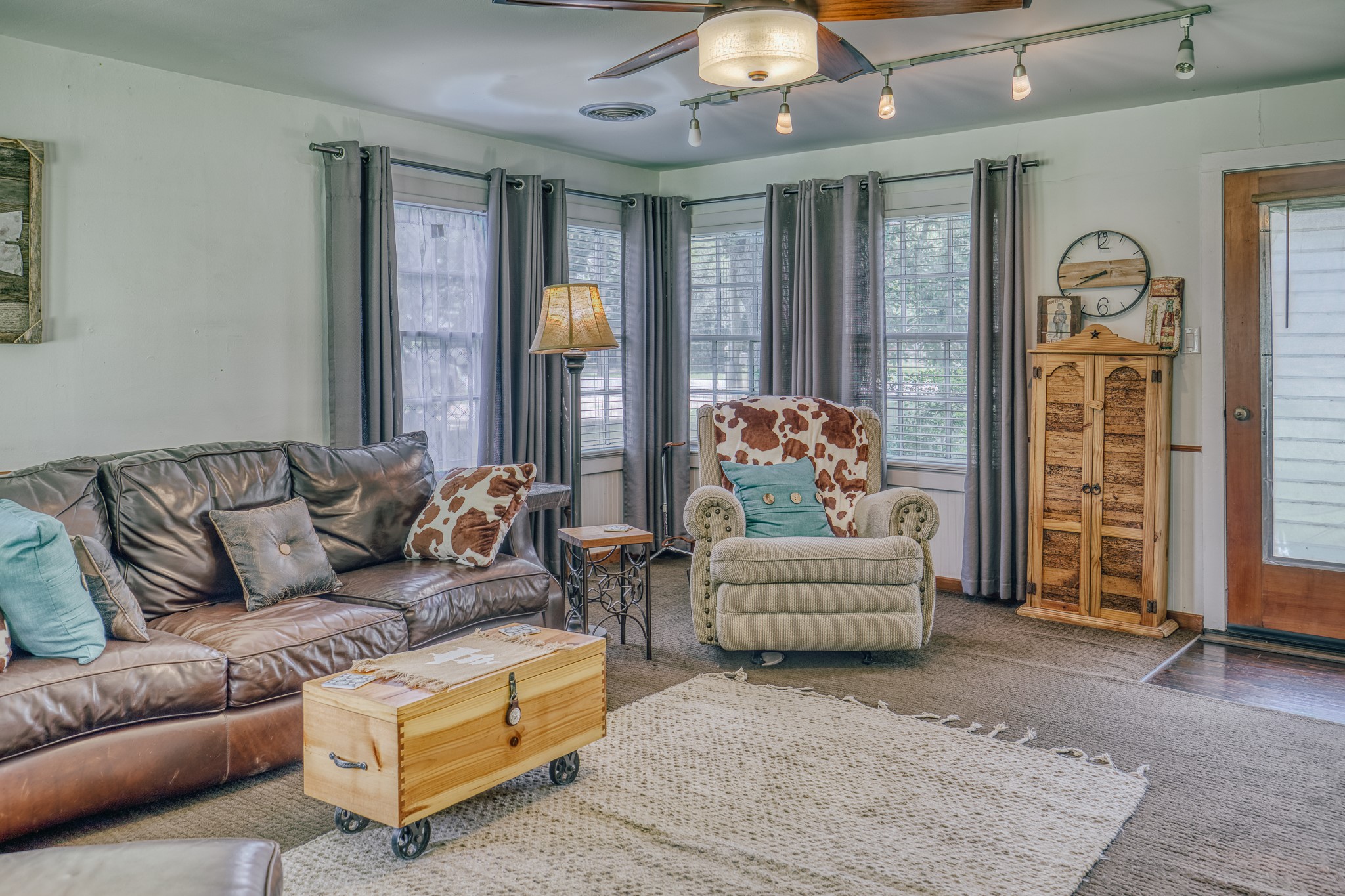  601 S Masonic Street, Bellville, TX, 77418 - 物件實景