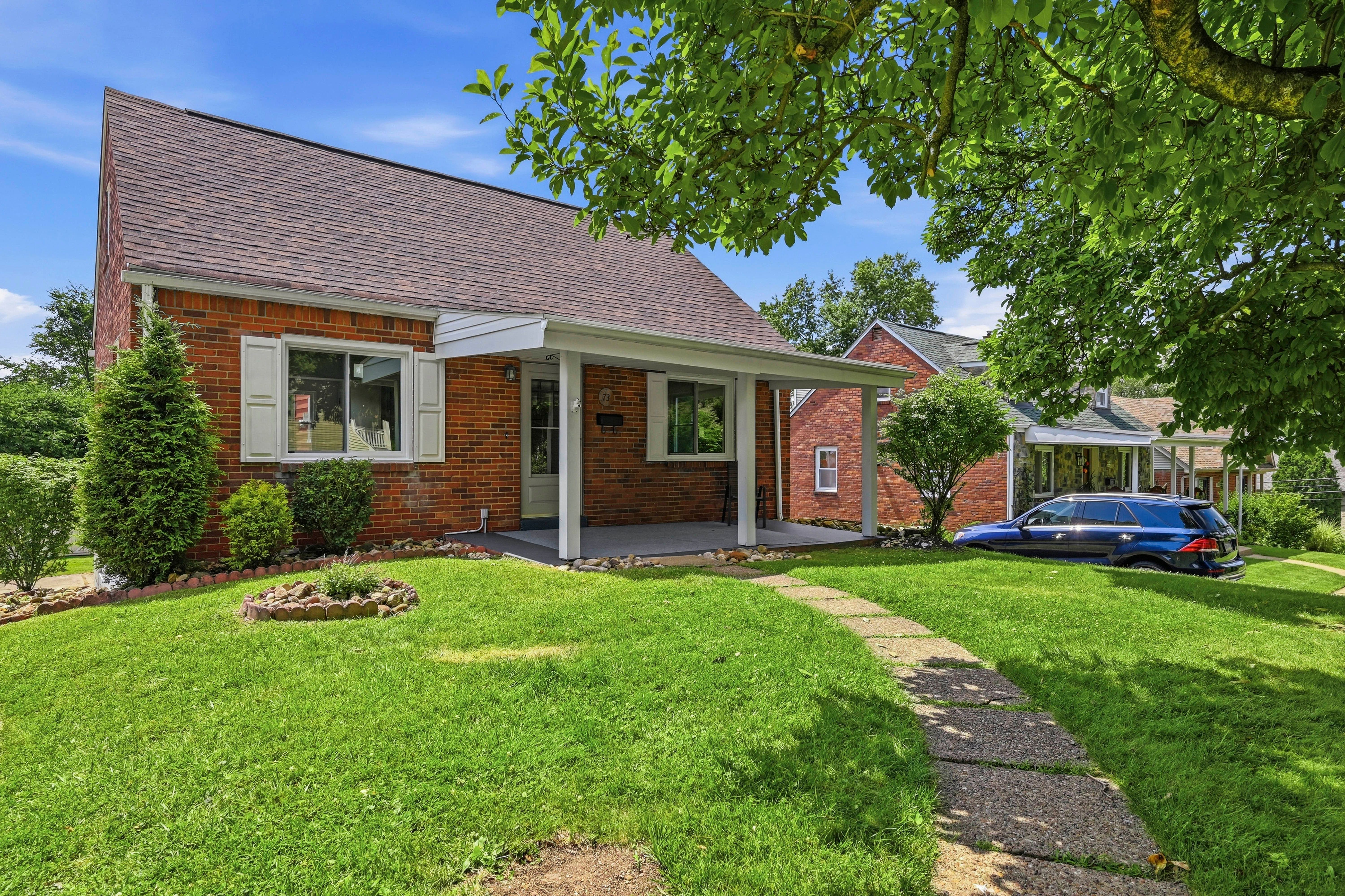 73 Clifford Drive, Pittsburgh, PA 15220 - 物件實景