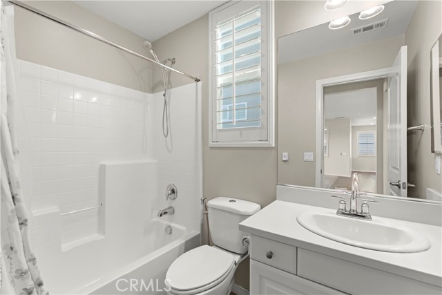 Murrieta, California, 92563, United States, 5 Bedrooms Bedrooms, ,3 BathroomsBathrooms,Residential,For Sale,2025451