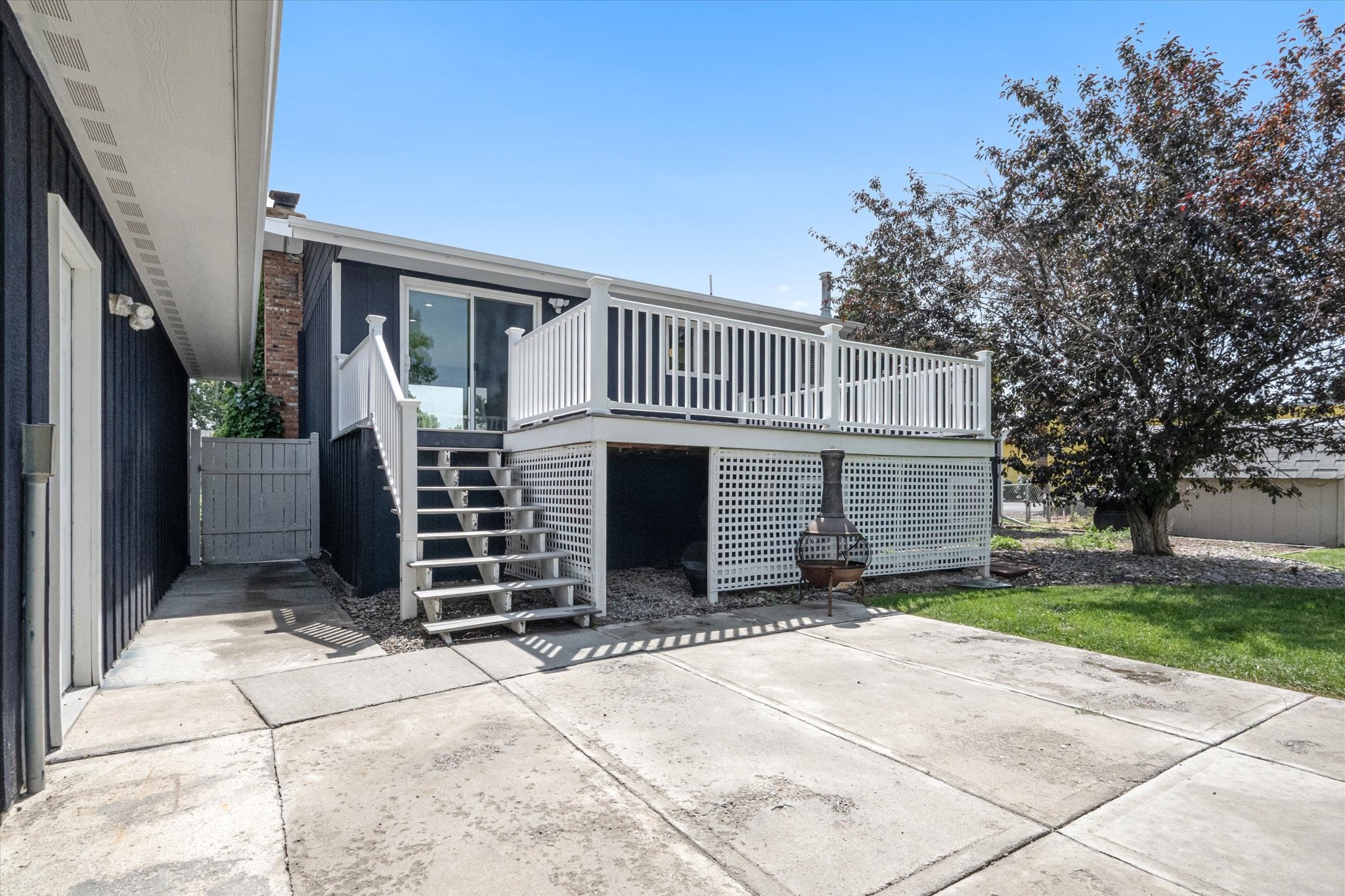 Helena, Montana, 59602, United States, 4 Bedrooms Bedrooms, ,2 BathroomsBathrooms,Residential,For Sale,1875108