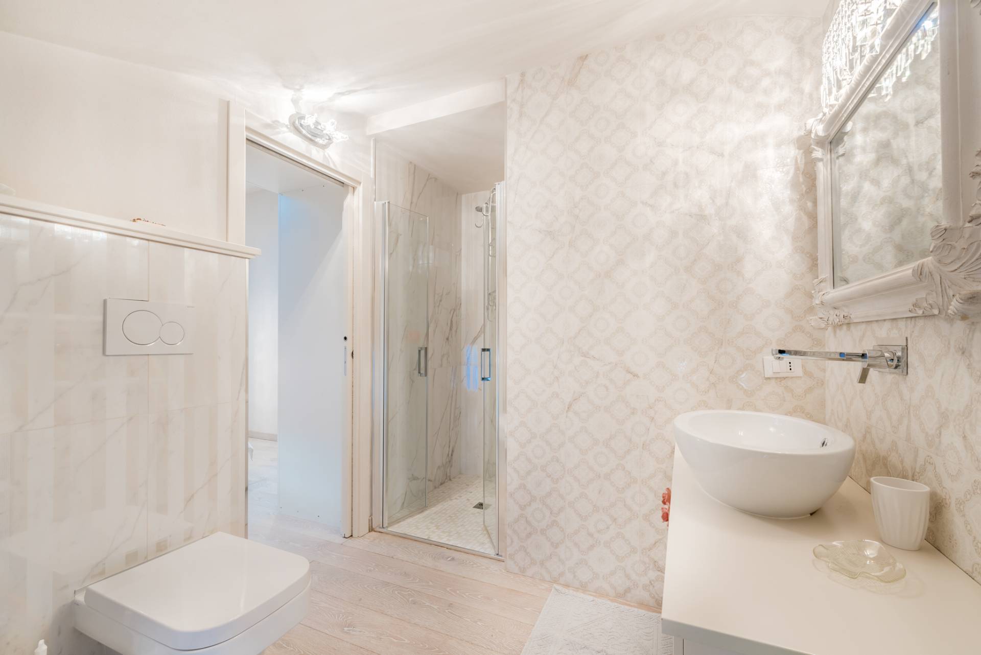 Via Piave, Forte dei Marmi, Lucca, 55042, IT, 4 Bedrooms Bedrooms, ,4 BathroomsBathrooms,Residential,For Sale,Via Piave,1630004