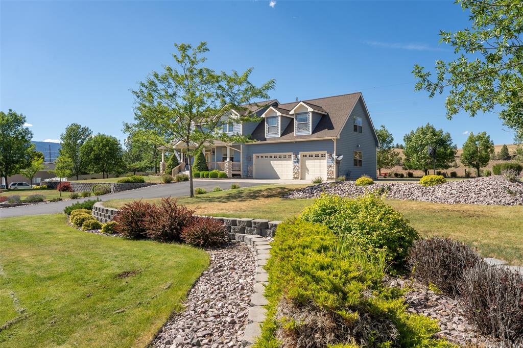 Missoula, Montana, 59803, United States, 4 Bedrooms Bedrooms, ,4 BathroomsBathrooms,Residential,For Sale,1895137