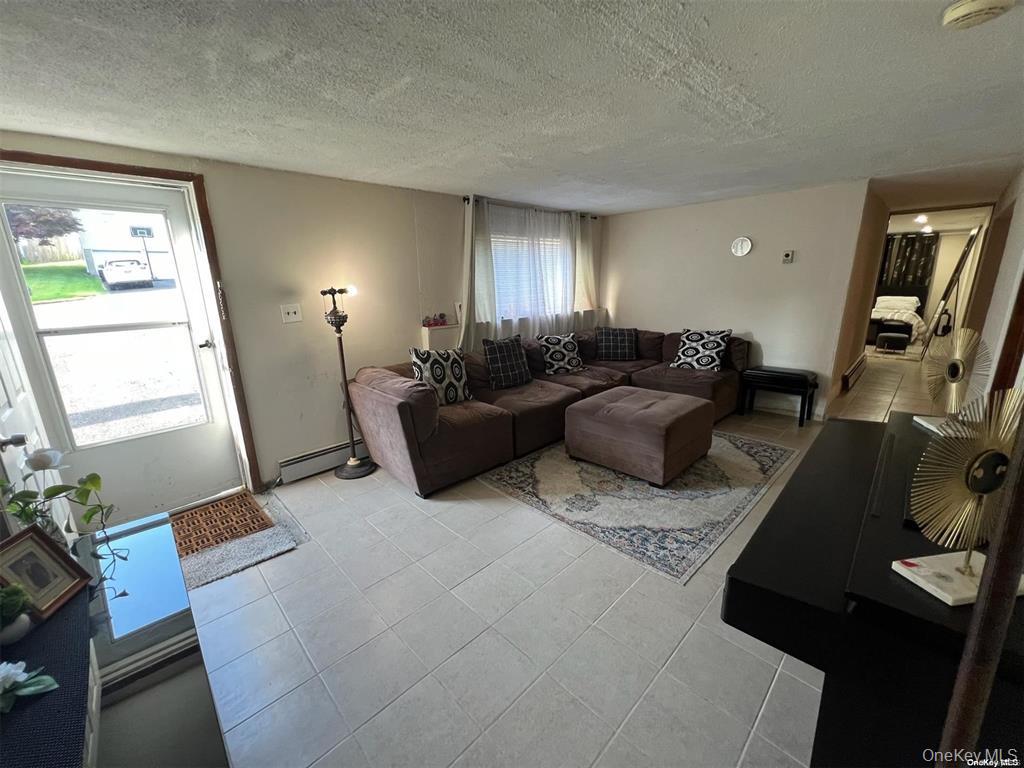 Farmingville, New York, 11738, United States, 4 Bedrooms Bedrooms, ,2 BathroomsBathrooms,Residential,For Sale,1840283