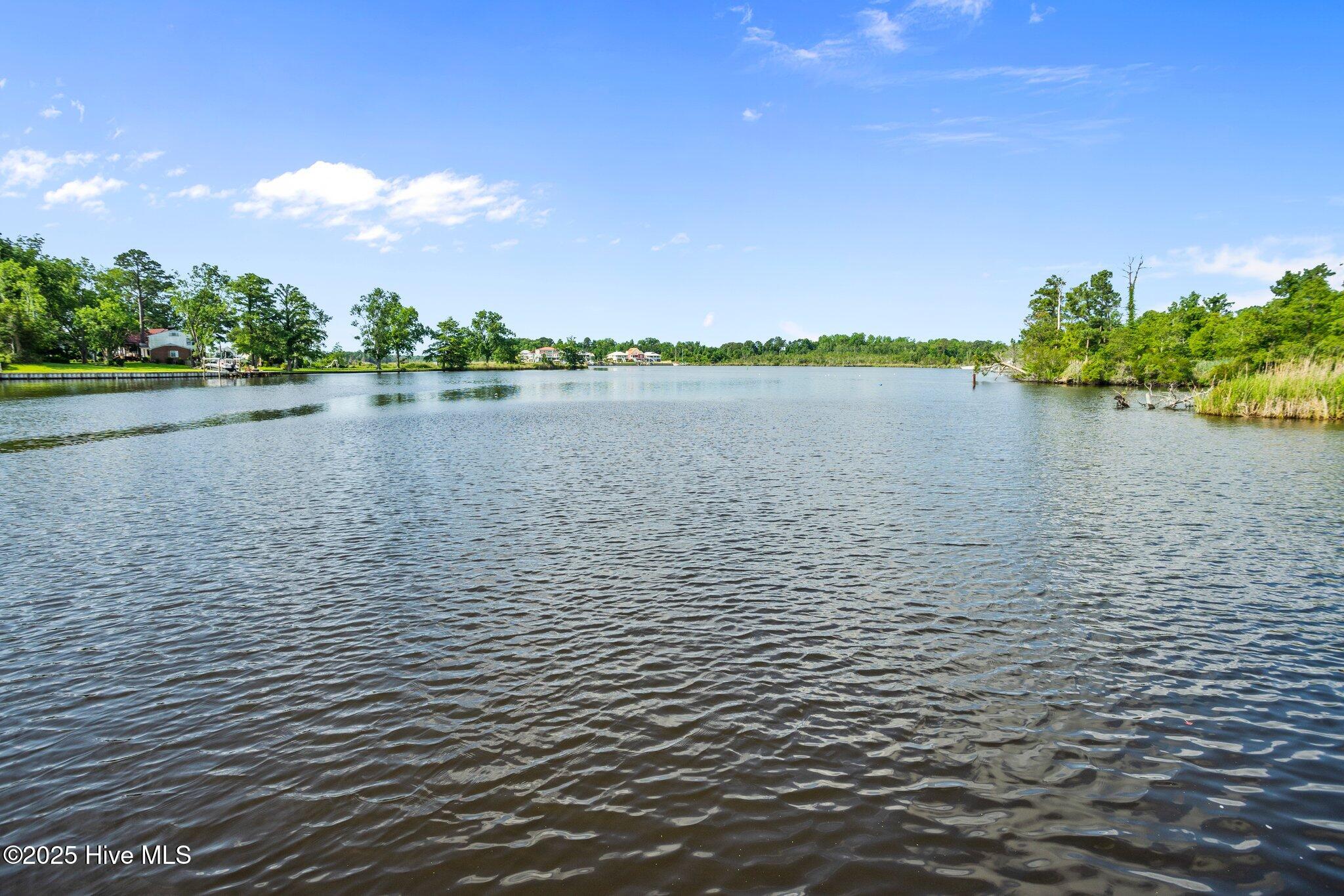 Jacksonville, North Carolina, 28540, United States, ,Land,For Sale,1980953