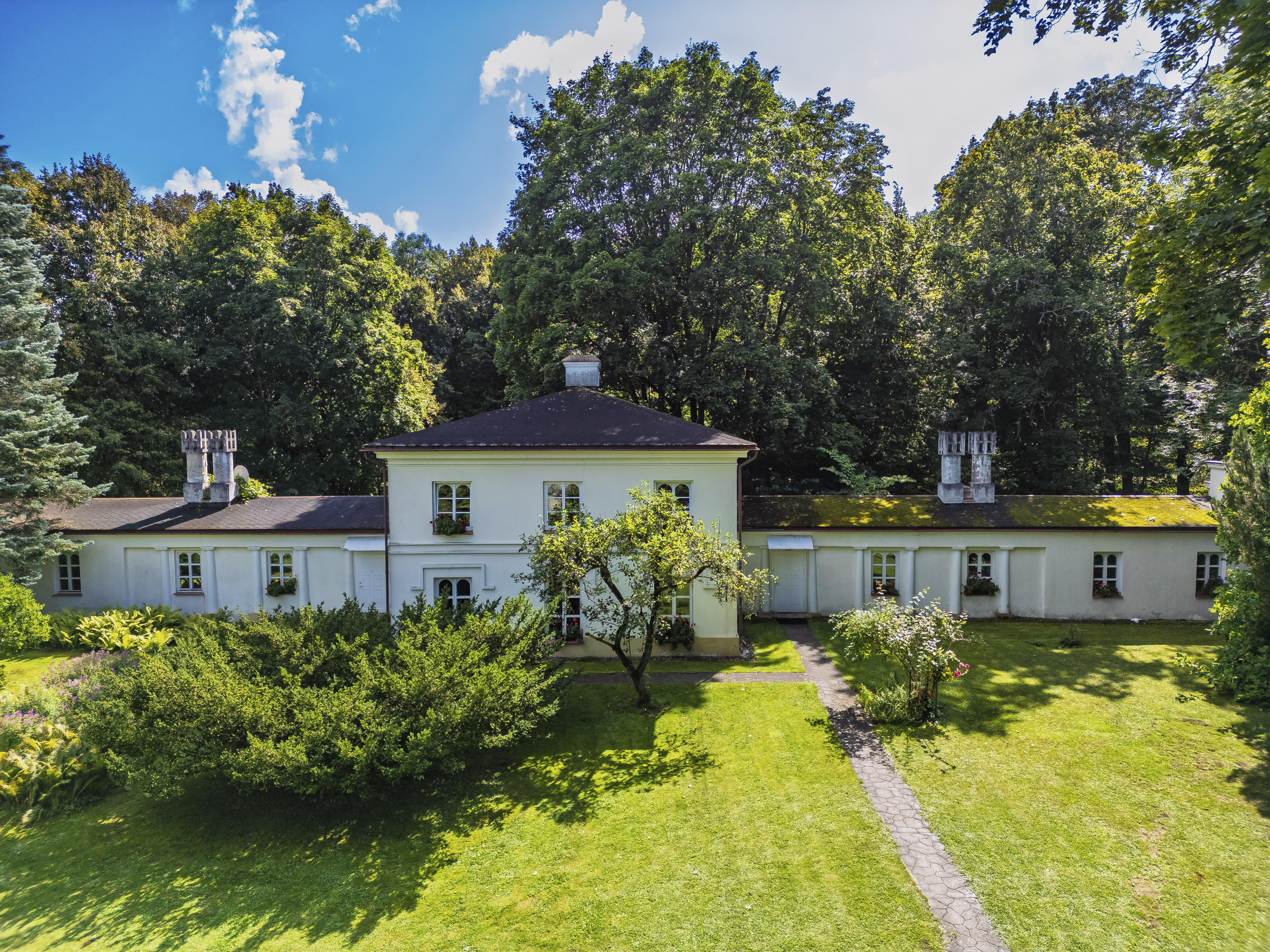  Historic Estate in Verkiai Regional Park - 物件實景