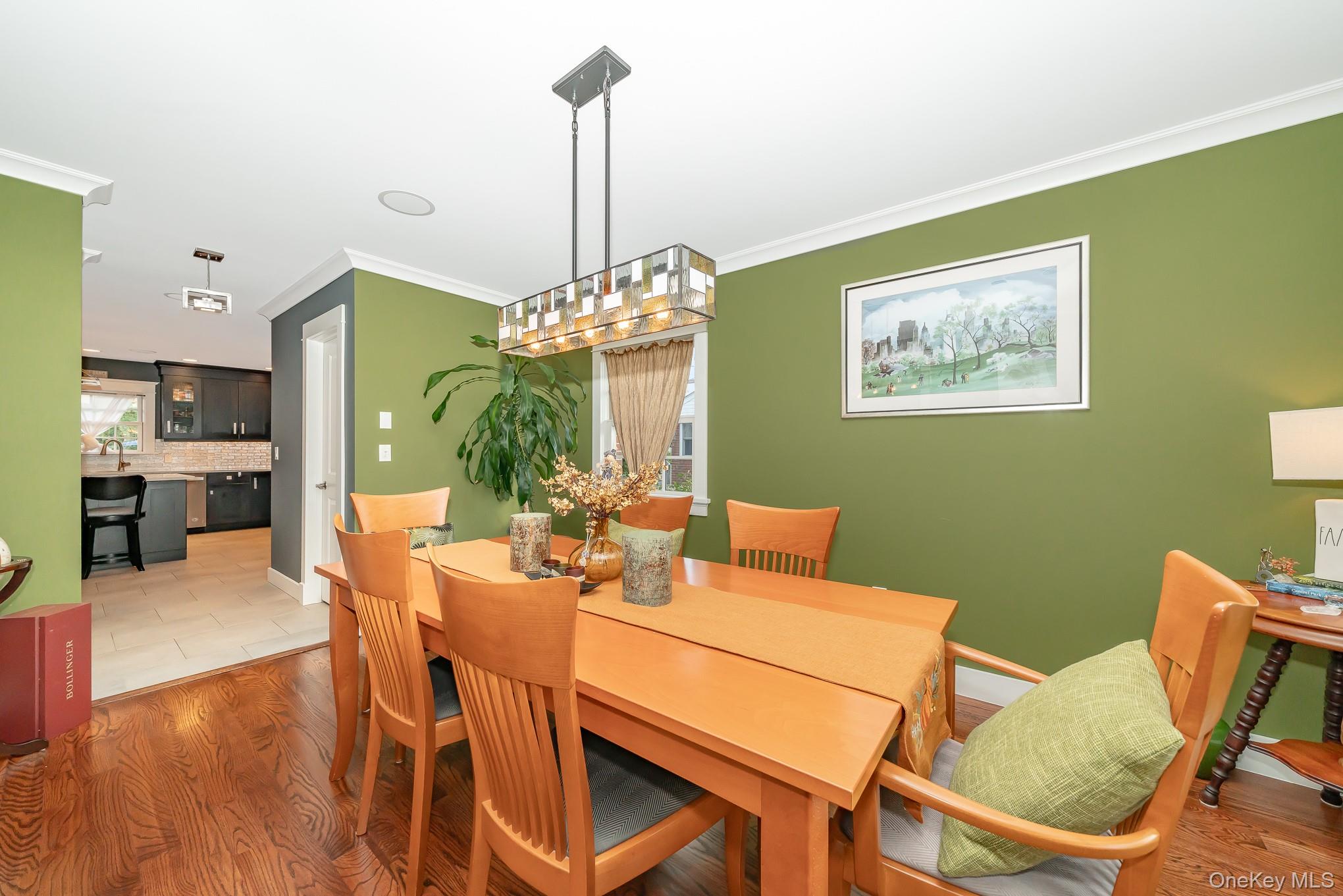 New Hyde Park, New York, 11040, United States, 4 Bedrooms Bedrooms, ,4 BathroomsBathrooms,Residential,For Sale,1976805