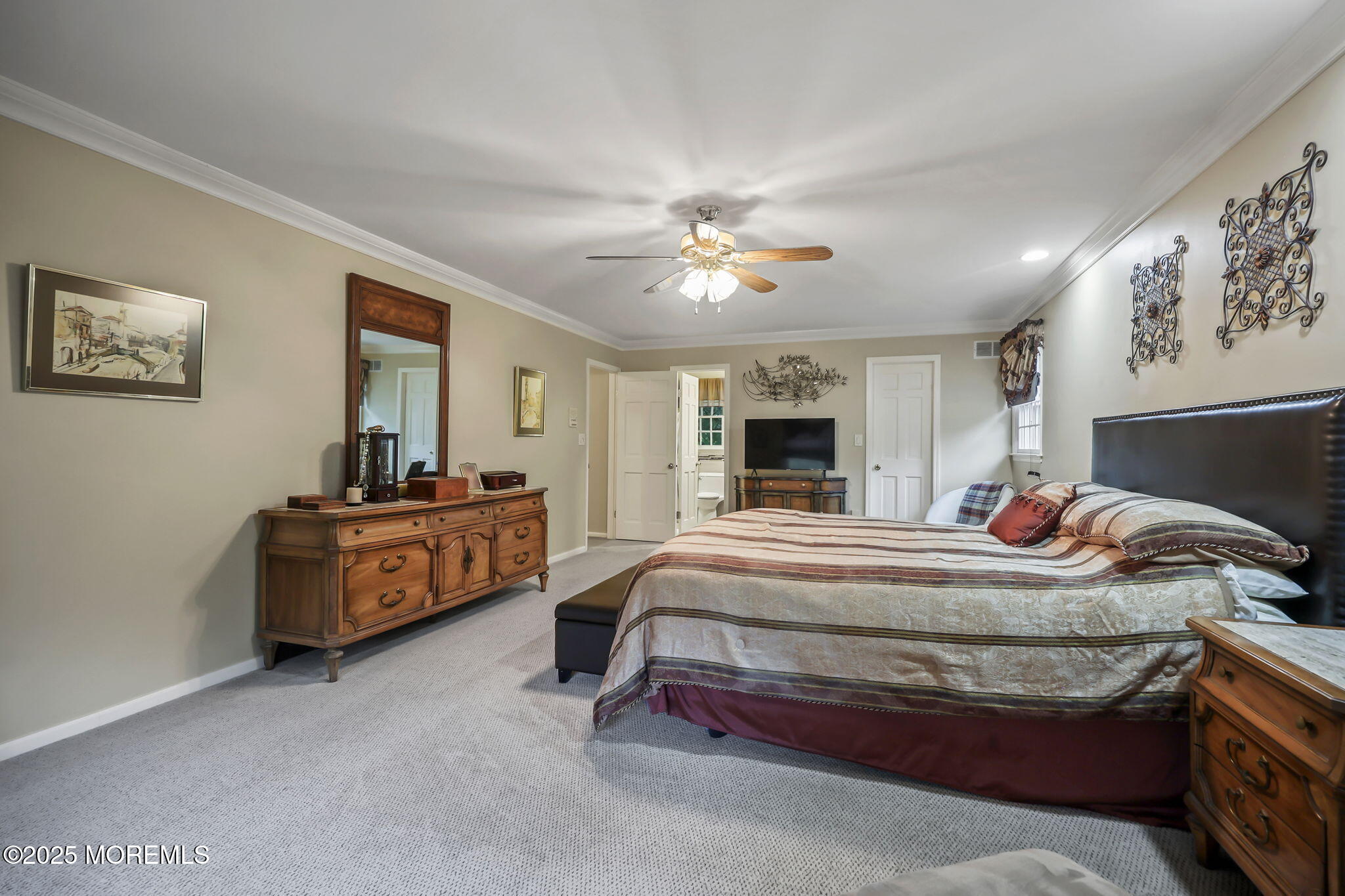 Marlboro, New Jersey, 07746, United States, 5 Bedrooms Bedrooms, ,3 BathroomsBathrooms,Residential,For Sale,1924539