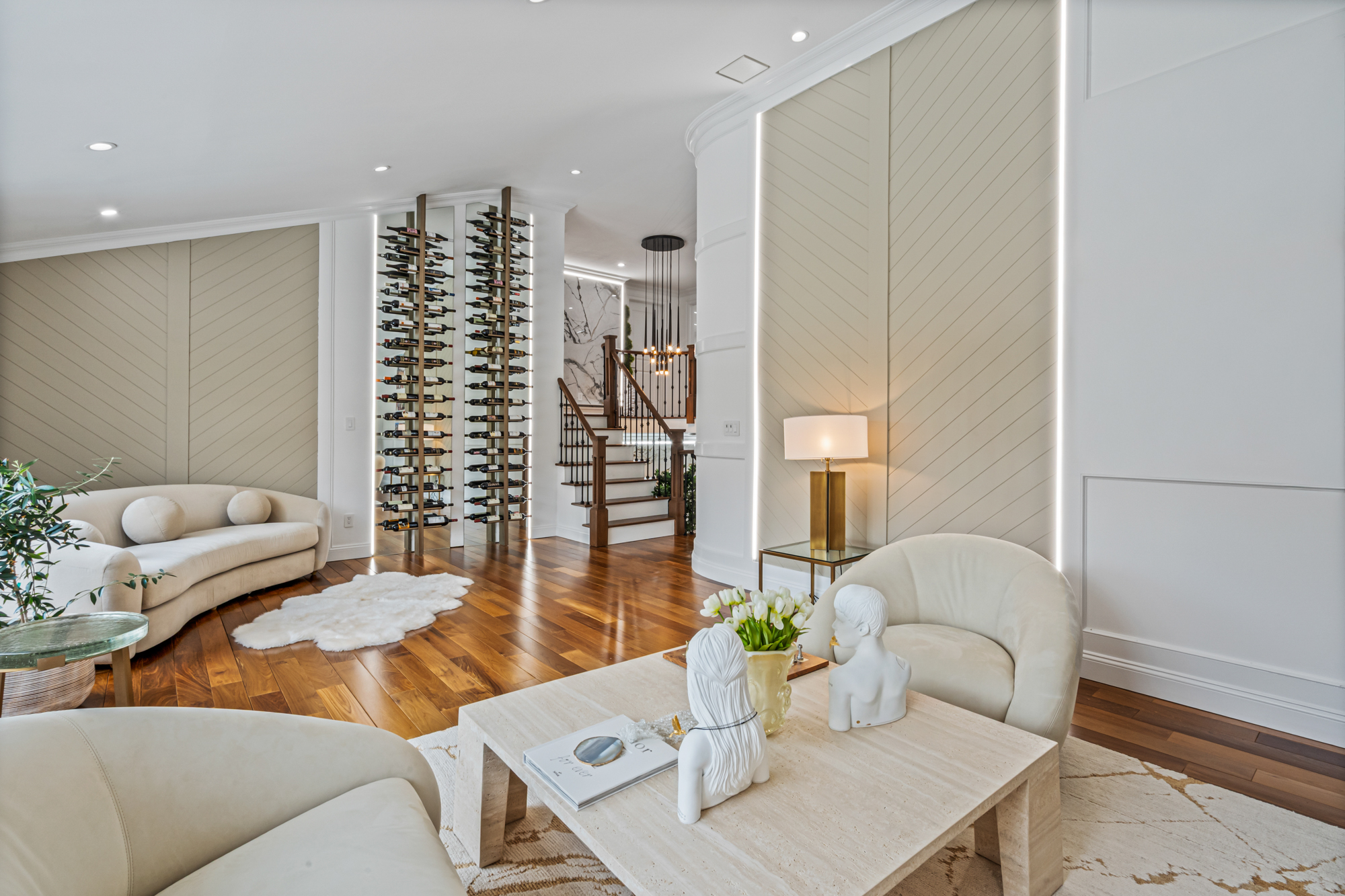  80 Knolls Drive N, Manhasset Hills, NY, 11040 - 物件實景
