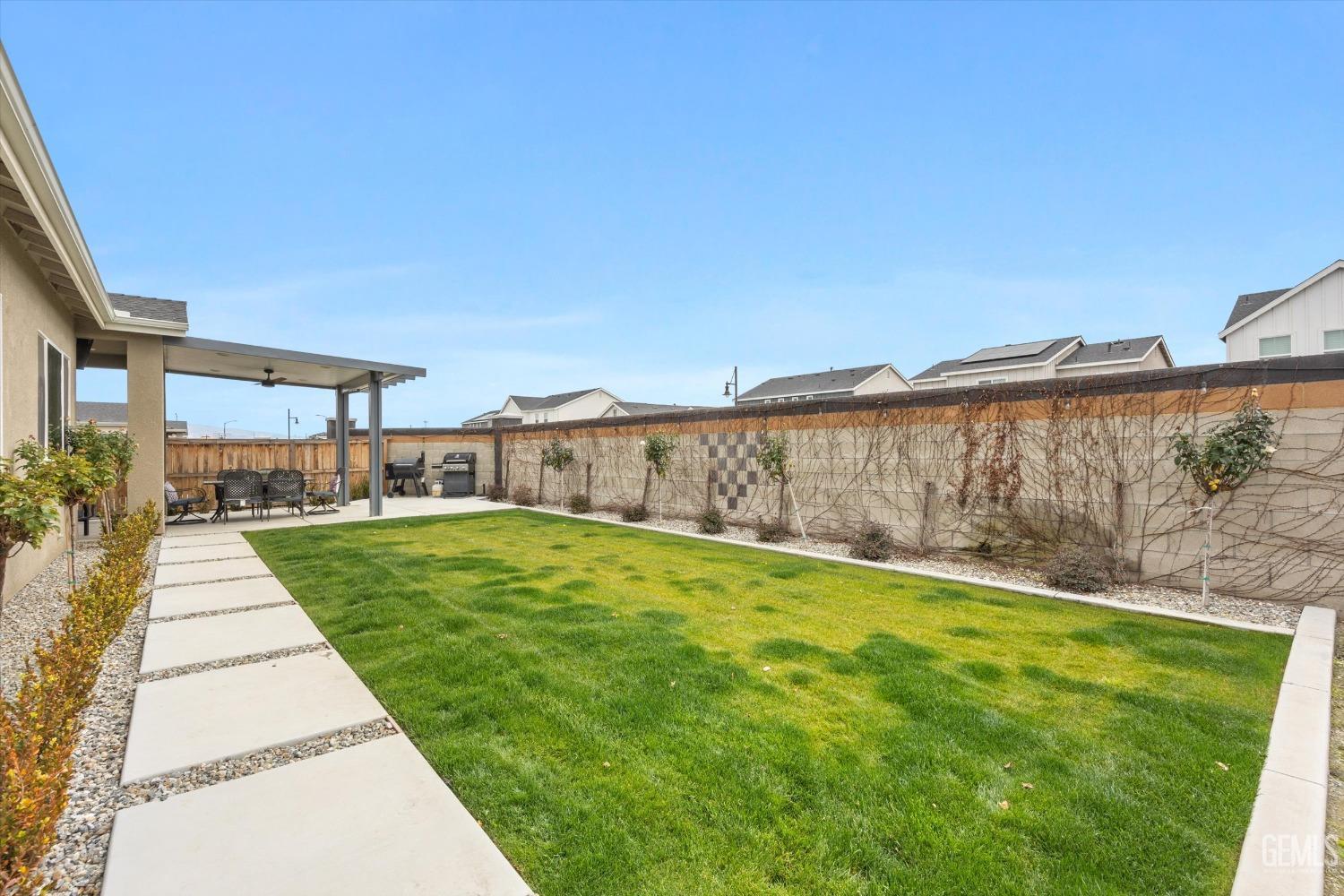 Shafter, California, 93263, United States, 4 Bedrooms Bedrooms, ,3 BathroomsBathrooms,Residential,For Sale,1767586