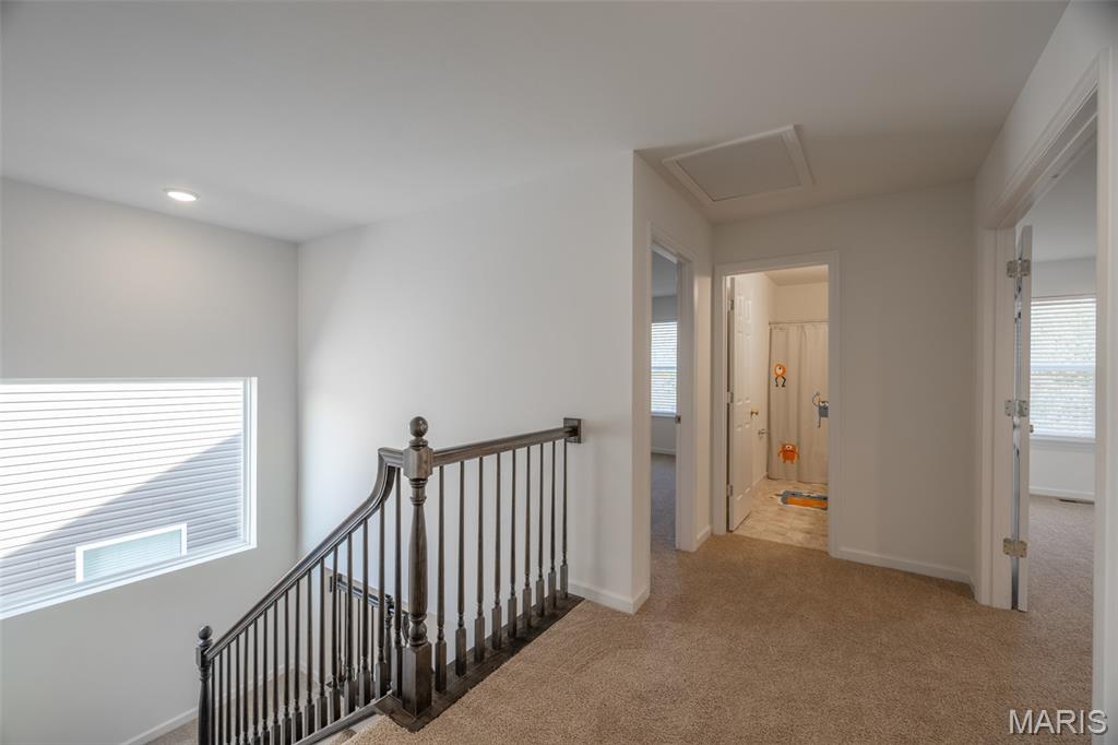 Wentzville, Missouri, 63385, United States, 4 Bedrooms Bedrooms, ,4 BathroomsBathrooms,Residential,For Sale,1948699