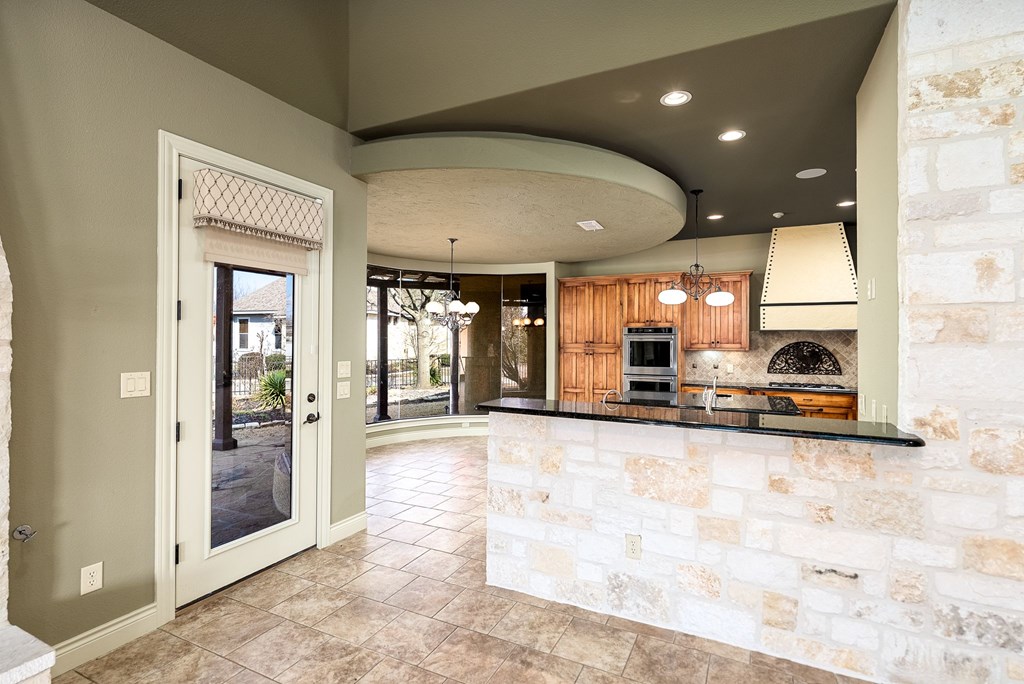 Kerrville, Texas, 78028, United States, 3 Bedrooms Bedrooms, ,3 BathroomsBathrooms,Residential,For Sale,2022585