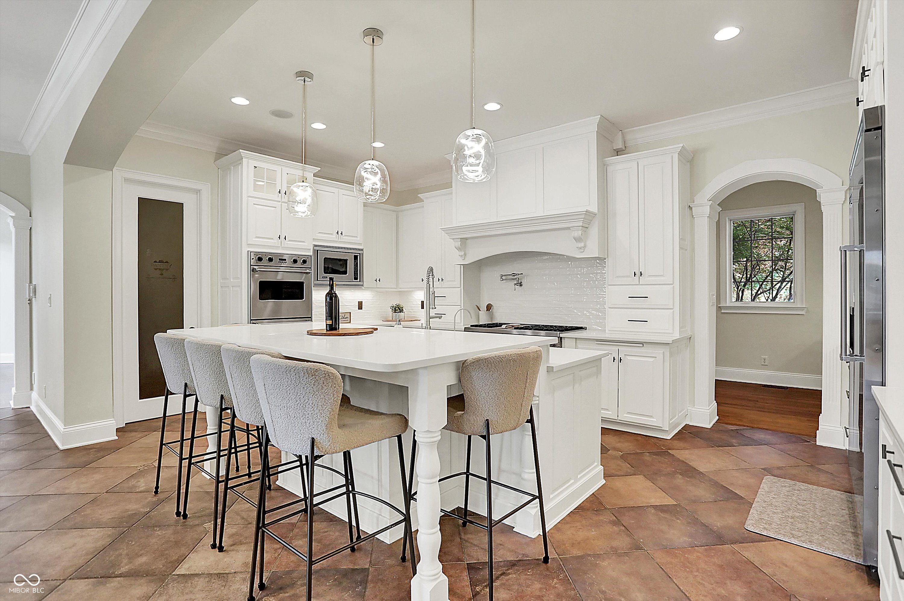 Noblesville, Indiana, 46062, United States, 6 Bedrooms Bedrooms, ,9 BathroomsBathrooms,Residential,For Sale,1979033