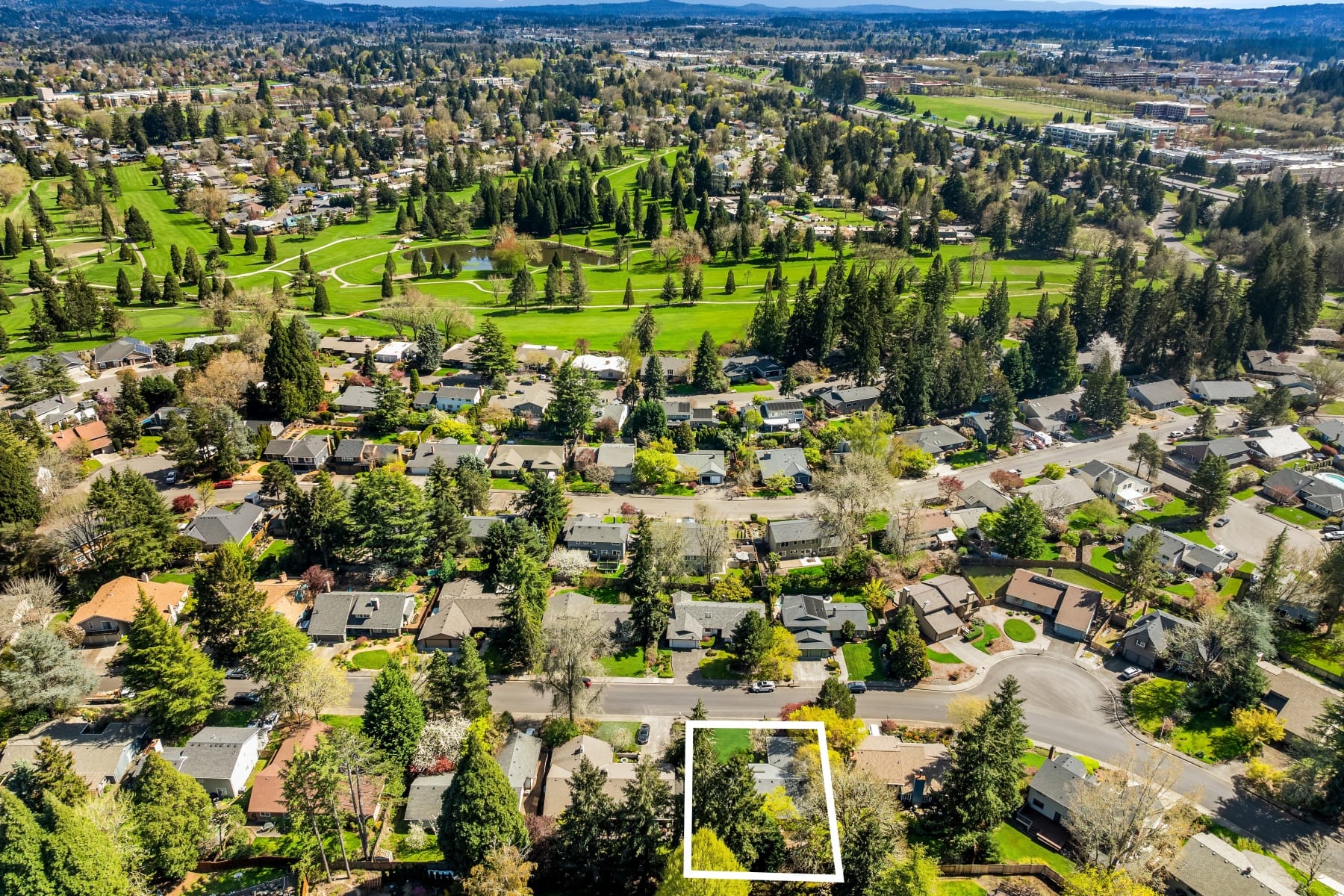  20015 NW PAULINA DR Portland, OR 97210 - 物件實景