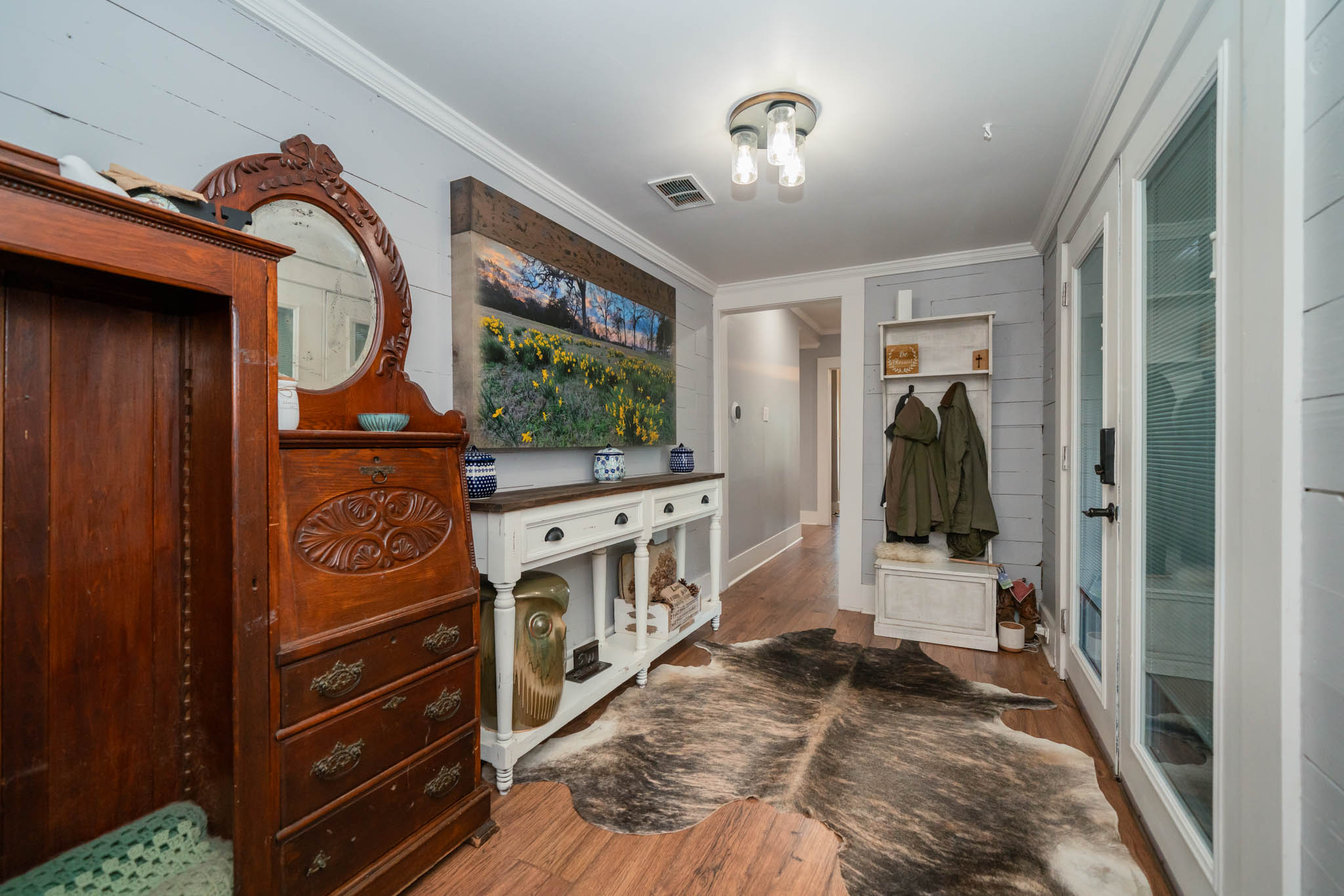 Jacksonville, Texas, 75766, United States, 4 Bedrooms Bedrooms, ,3 BathroomsBathrooms,Residential,For Sale,1975074