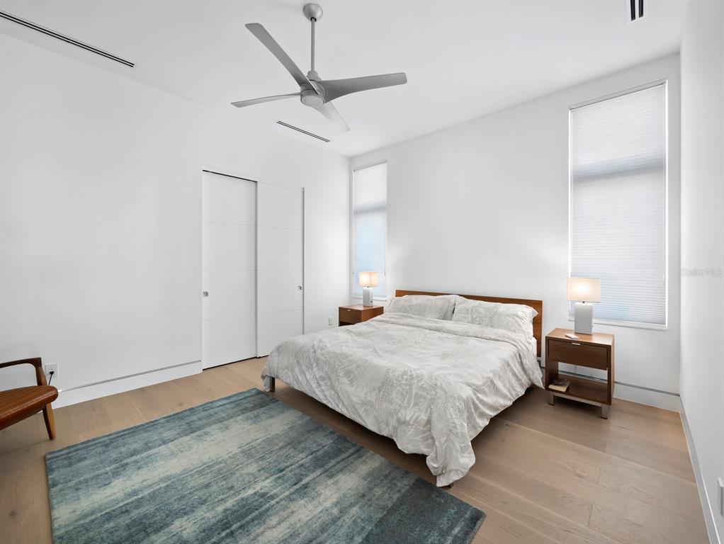 Sarasota, Florida, 34236, United States, 3 Bedrooms Bedrooms, ,5 BathroomsBathrooms,Residential,For Sale,2003430