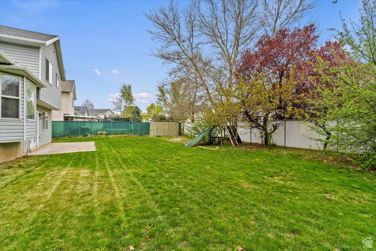Layton, Utah, 84041, United States, 5 Bedrooms Bedrooms, ,3 BathroomsBathrooms,Residential,For Sale,1837115