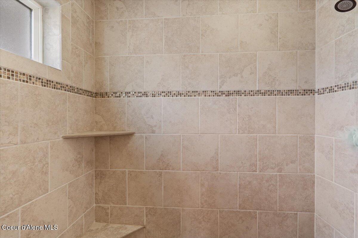 Hayden, Idaho, 83835, United States, 4 Bedrooms Bedrooms, ,3 BathroomsBathrooms,Residential,For Sale,1879599