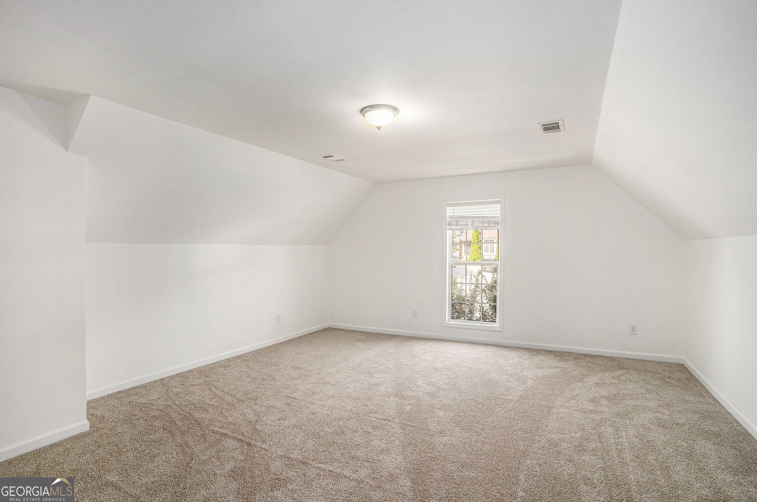 Conyers, Georgia, 30094, United States, 6 Bedrooms Bedrooms, ,4 BathroomsBathrooms,Residential,For Sale,1919419