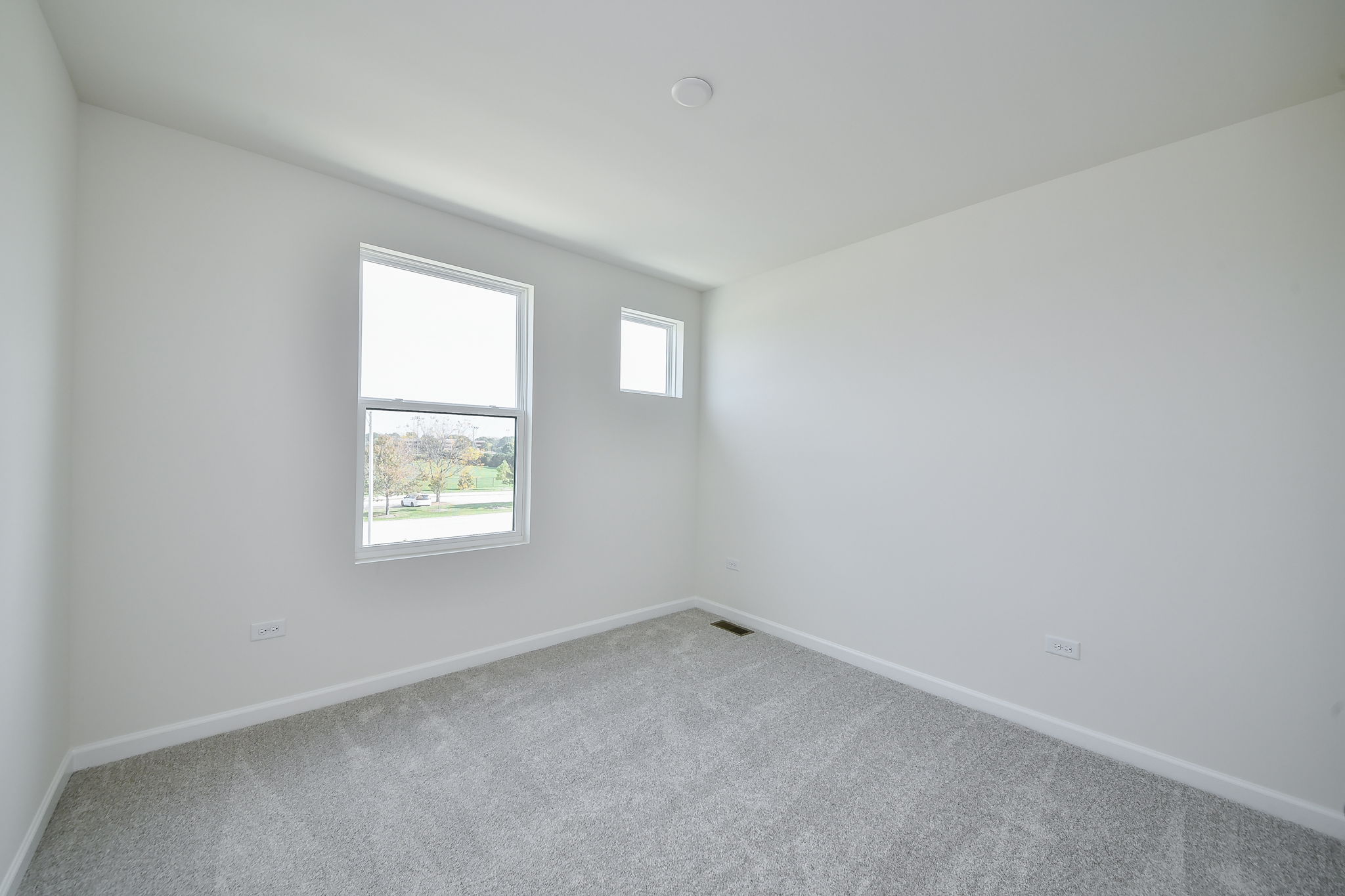  An Enclave of Only 65 New Construction Homes in the Heart of Naperville - 物件實景