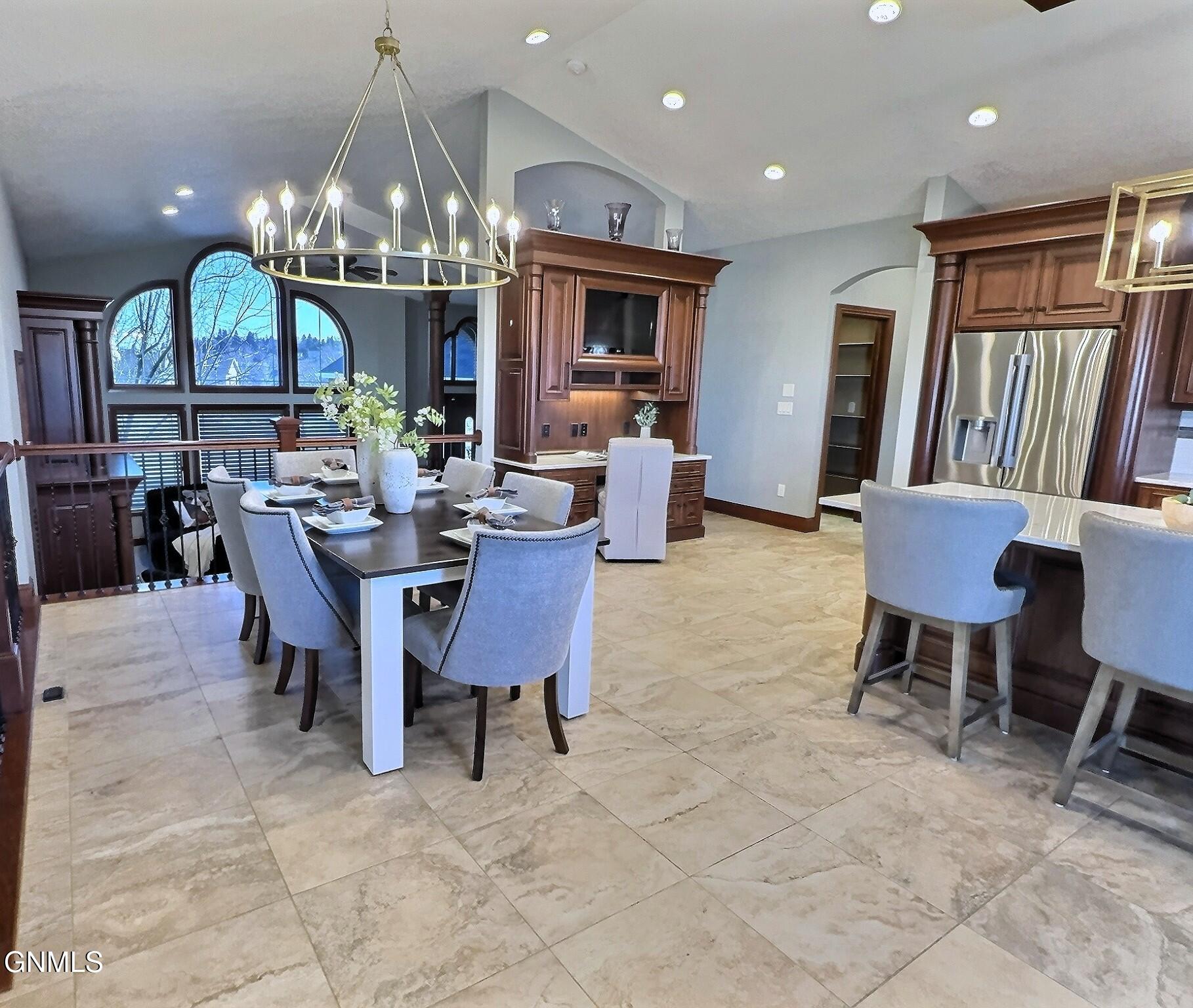 Bismarck, North Dakota, 58501, United States, 4 Bedrooms Bedrooms, ,4 BathroomsBathrooms,Residential,For Sale,2038873