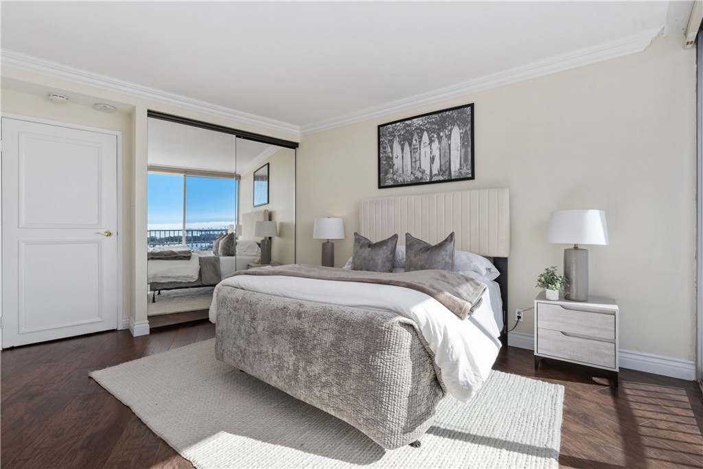 Long Beach, California, 90802, United States, 3 Bedrooms Bedrooms, ,2 BathroomsBathrooms,Residential,For Sale,1989203