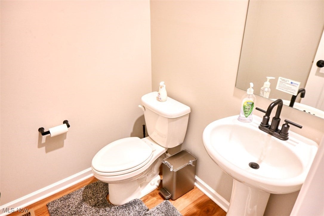 Columbia Station, Ohio, 44028, United States, 4 Bedrooms Bedrooms, ,3 BathroomsBathrooms,Residential,For Sale,1994241