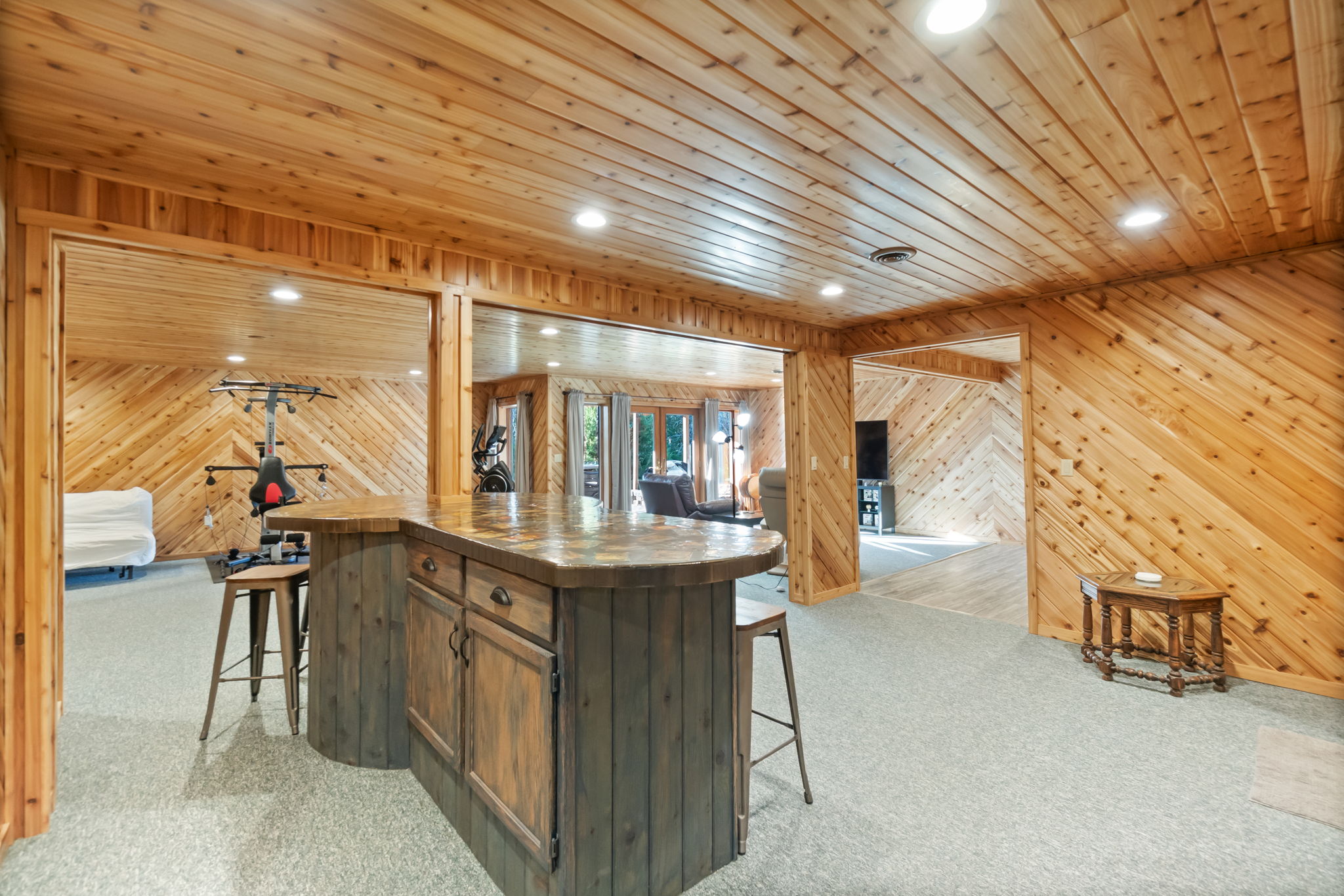 Mitchell, Iowa, 50461, United States, 4 Bedrooms Bedrooms, ,4 BathroomsBathrooms,Residential,For Sale,1923505