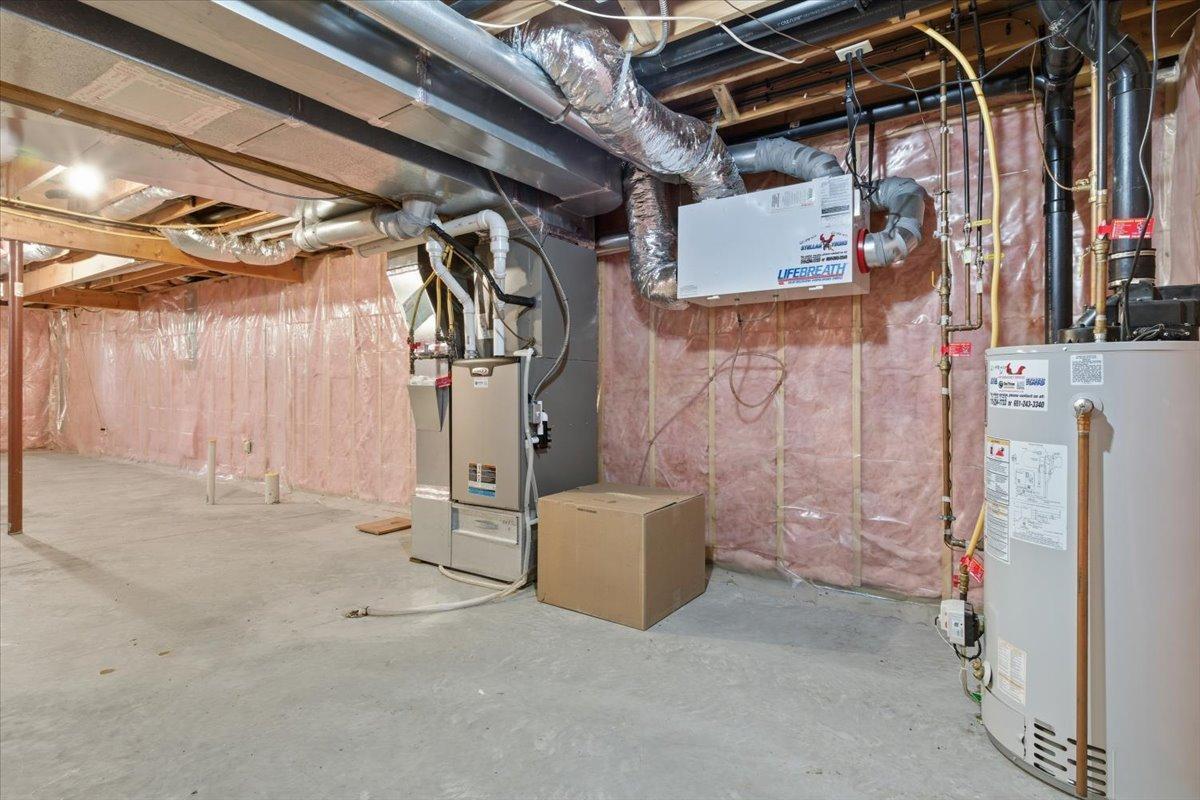 New Richmond, Wisconsin, 54017, United States, 4 Bedrooms Bedrooms, ,1 BathroomBathrooms,Residential,For Sale,1985079