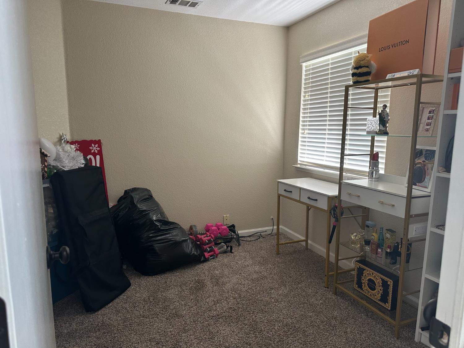 Manteca, California, 95337, United States, 3 Bedrooms Bedrooms, ,2 BathroomsBathrooms,Residential,For Sale,1974527